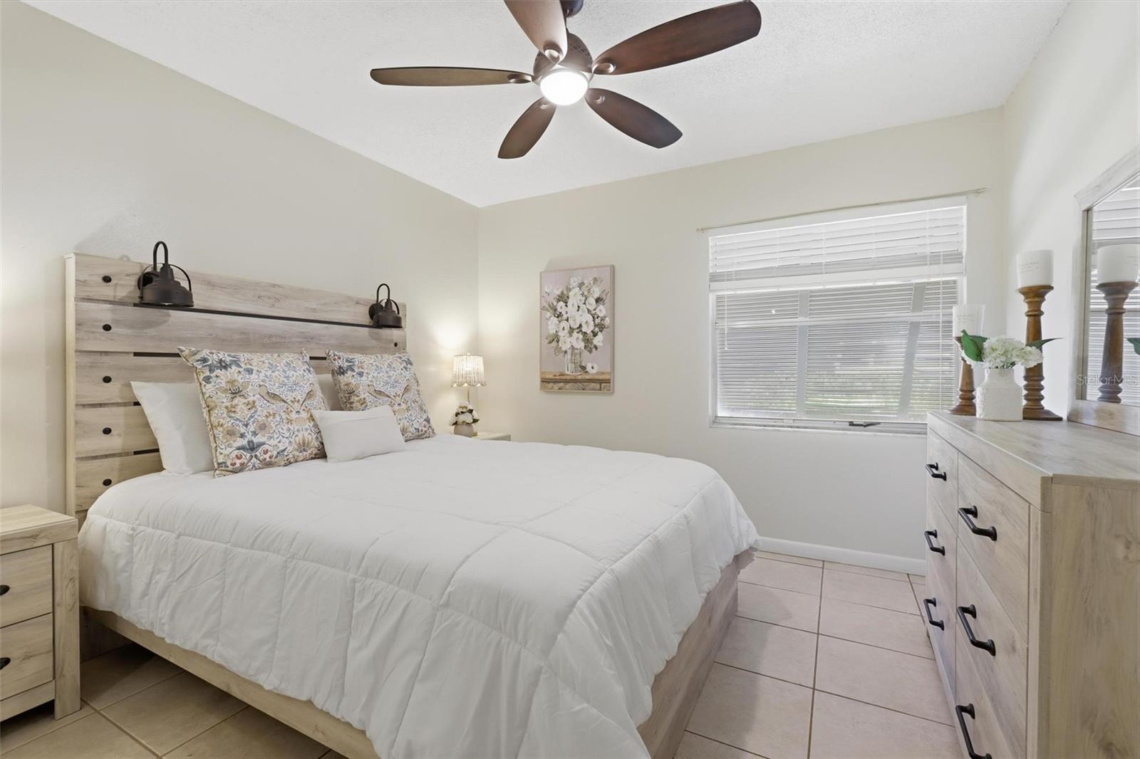 120 HIBISCUS WOODS CT #6C, DELTONA, FL, 32725