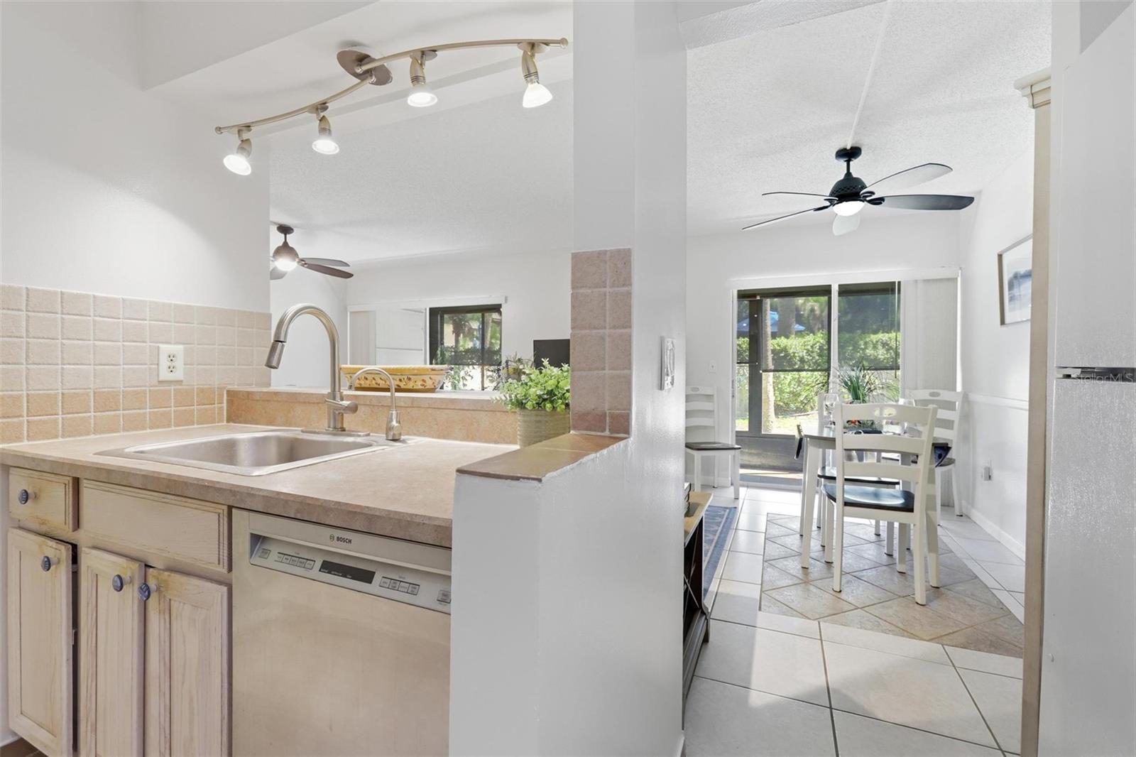 120 HIBISCUS WOODS CT #6C, DELTONA, FL, 32725