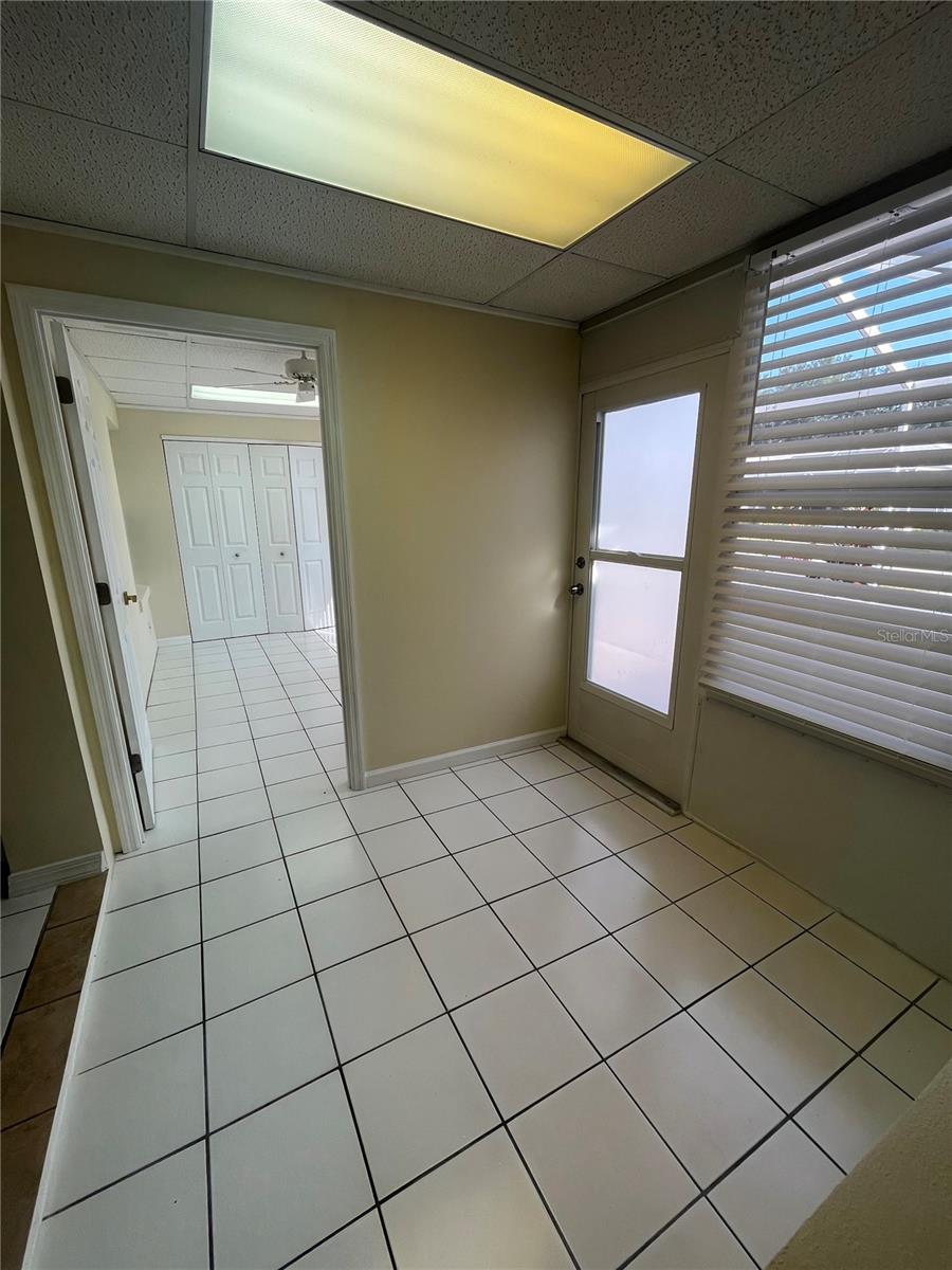 1111 APPLE TER, LEESBURG, FL, 34748