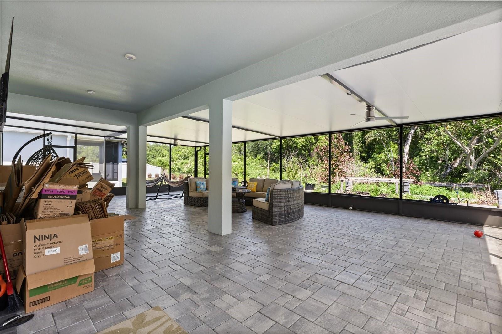 2956 SLOUGH CREEK DR, KISSIMMEE, FL, 34744