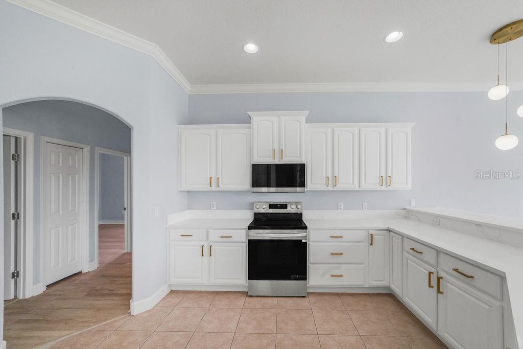258 TERRANOVA BLVD, WINTER HAVEN, FL, 33880