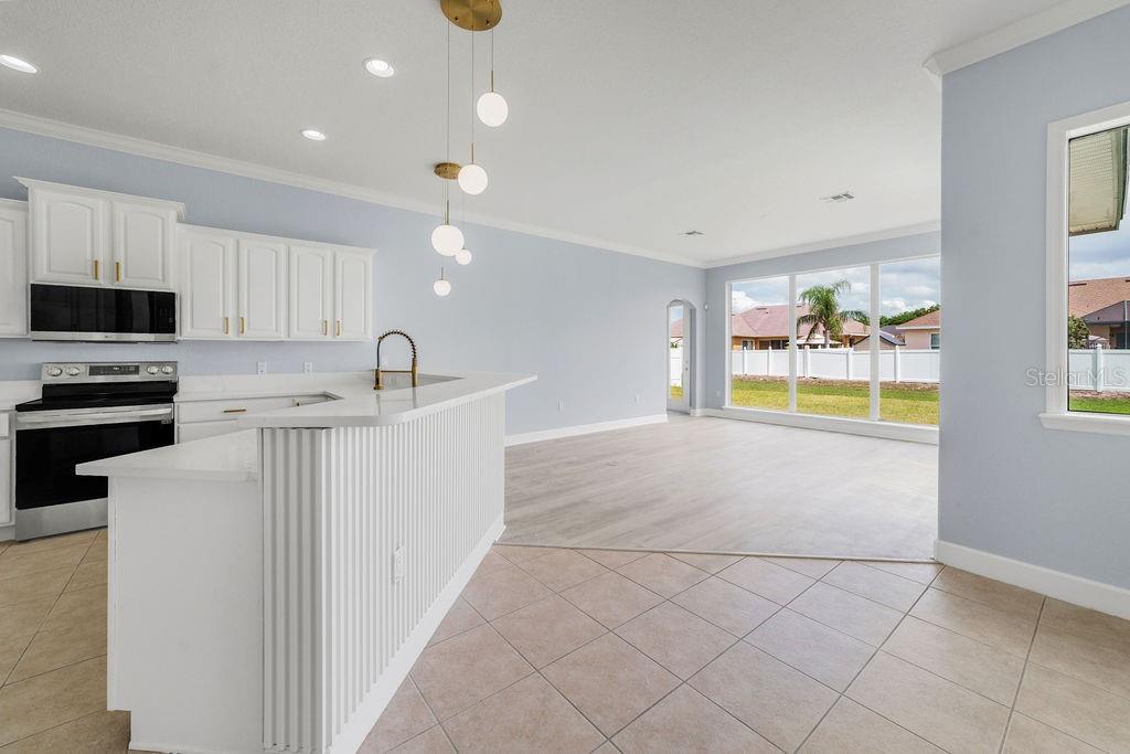 258 TERRANOVA BLVD, WINTER HAVEN, FL, 33880