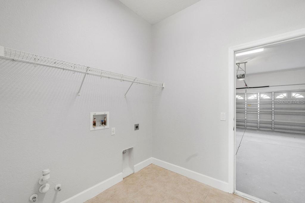 258 TERRANOVA BLVD, WINTER HAVEN, FL, 33880