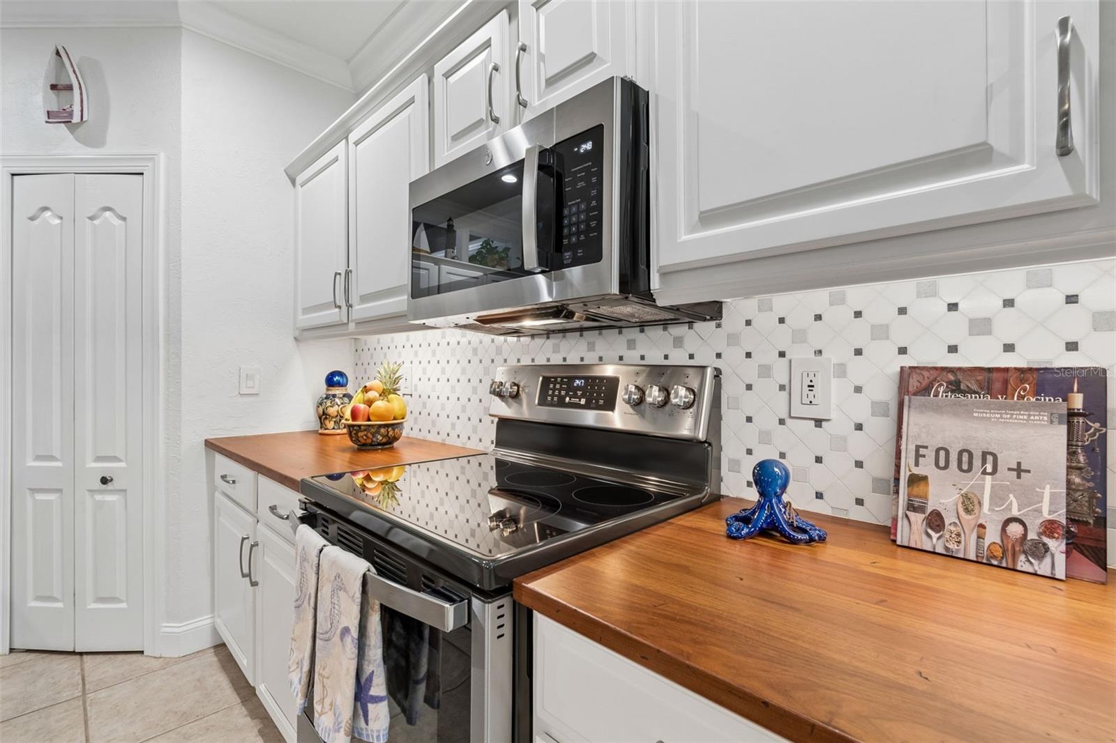 3112 OYSTER BAYOU WAY, CLEARWATER, FL, 33759