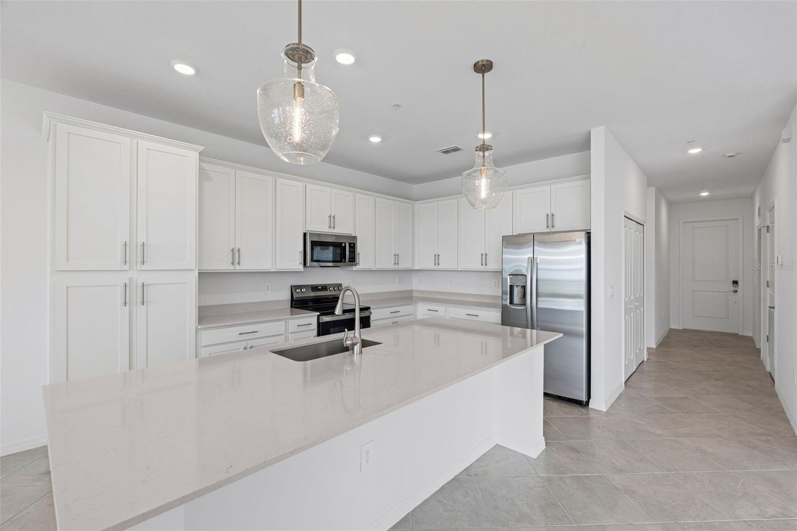 19140 SCALLOP LOOP #401, BRADENTON, FL, 34211