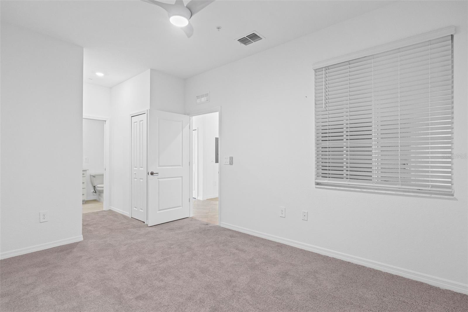 19140 SCALLOP LOOP #401, BRADENTON, FL, 34211