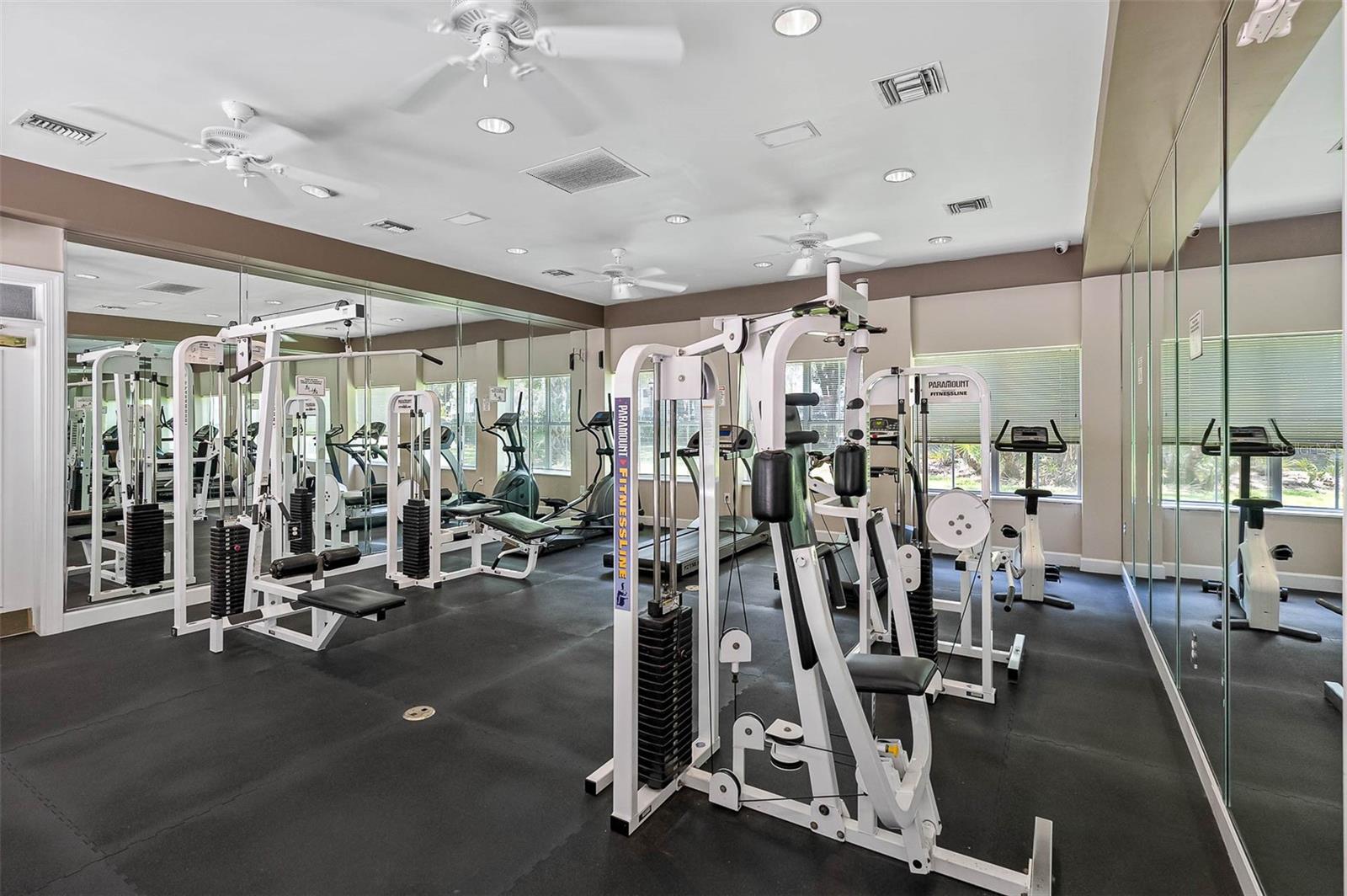 18001 RICHMOND PLACE DR #613, TAMPA, FL, 33647