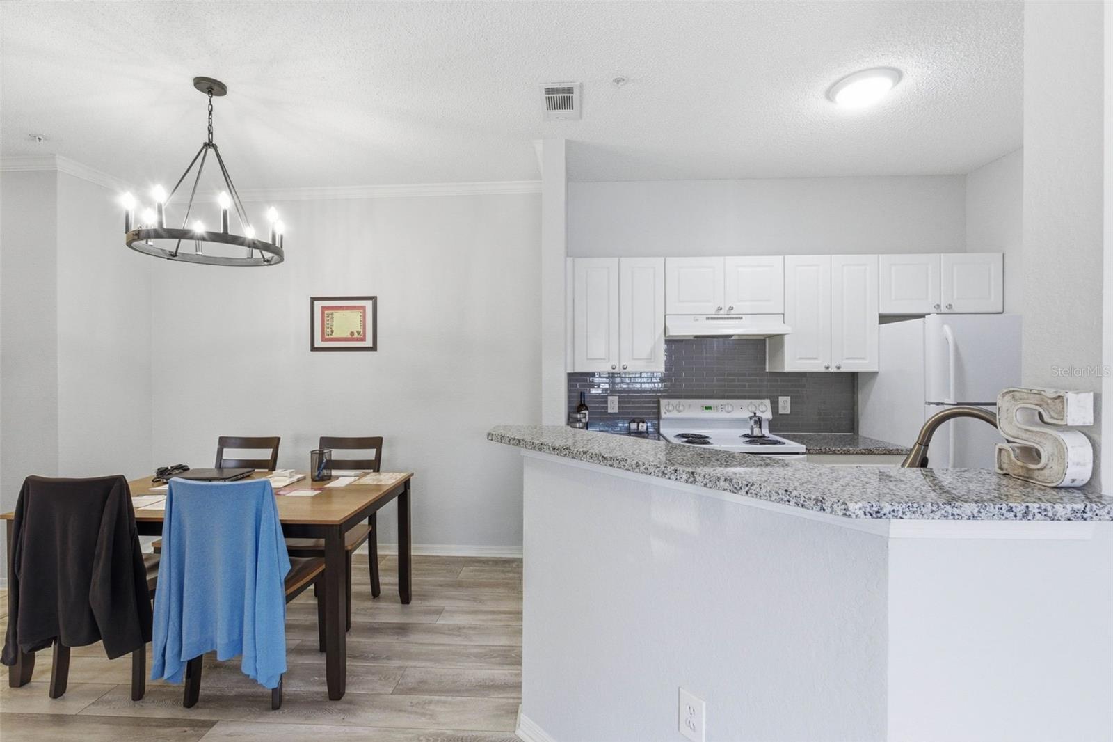 18001 RICHMOND PLACE DR #613, TAMPA, FL, 33647