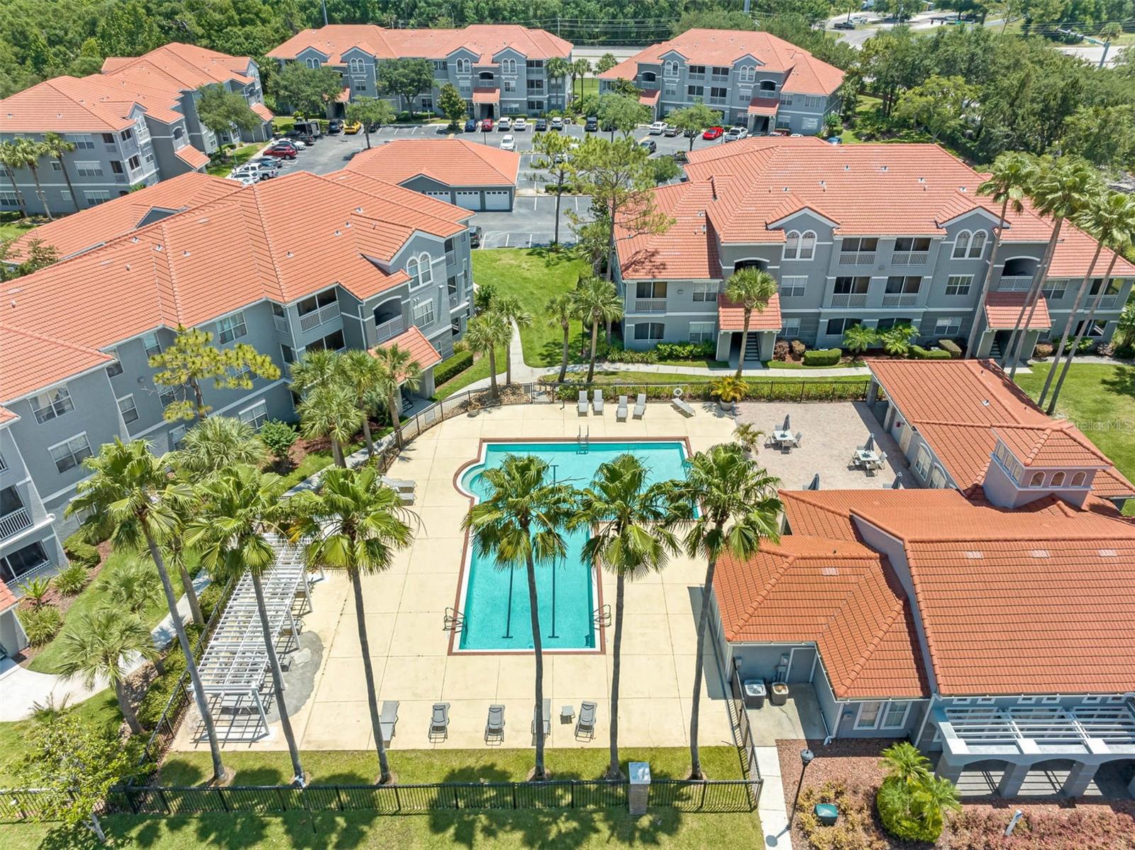 18001 RICHMOND PLACE DR #613, TAMPA, FL, 33647