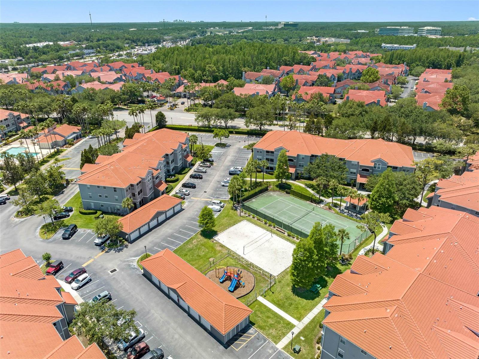 18001 RICHMOND PLACE DR #613, TAMPA, FL, 33647