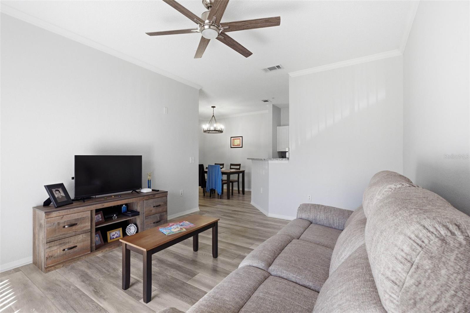 18001 RICHMOND PLACE DR #613, TAMPA, FL, 33647