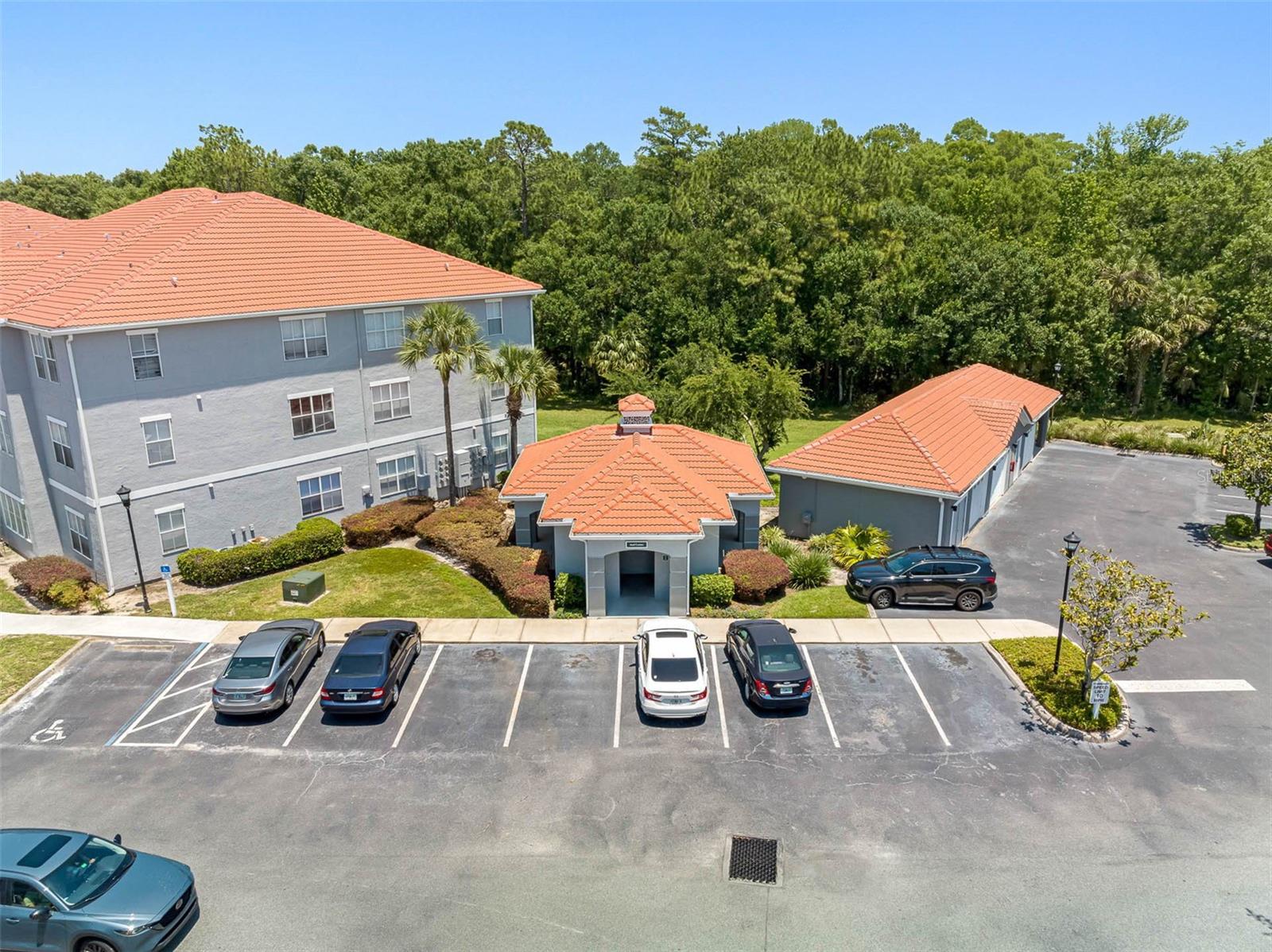 18001 RICHMOND PLACE DR #613, TAMPA, FL, 33647