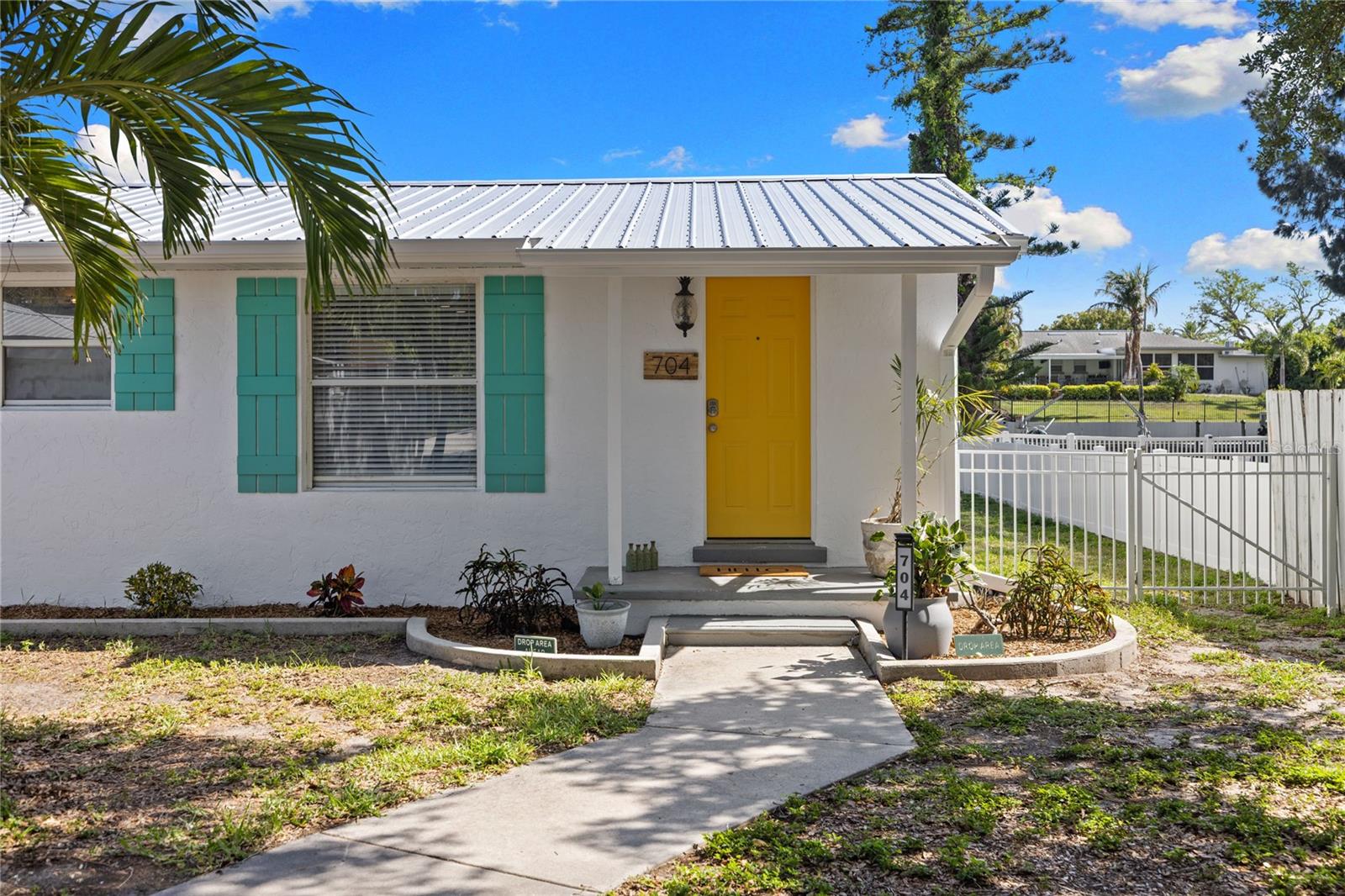 704 69TH AVE, BRADENTON, FL, 34207