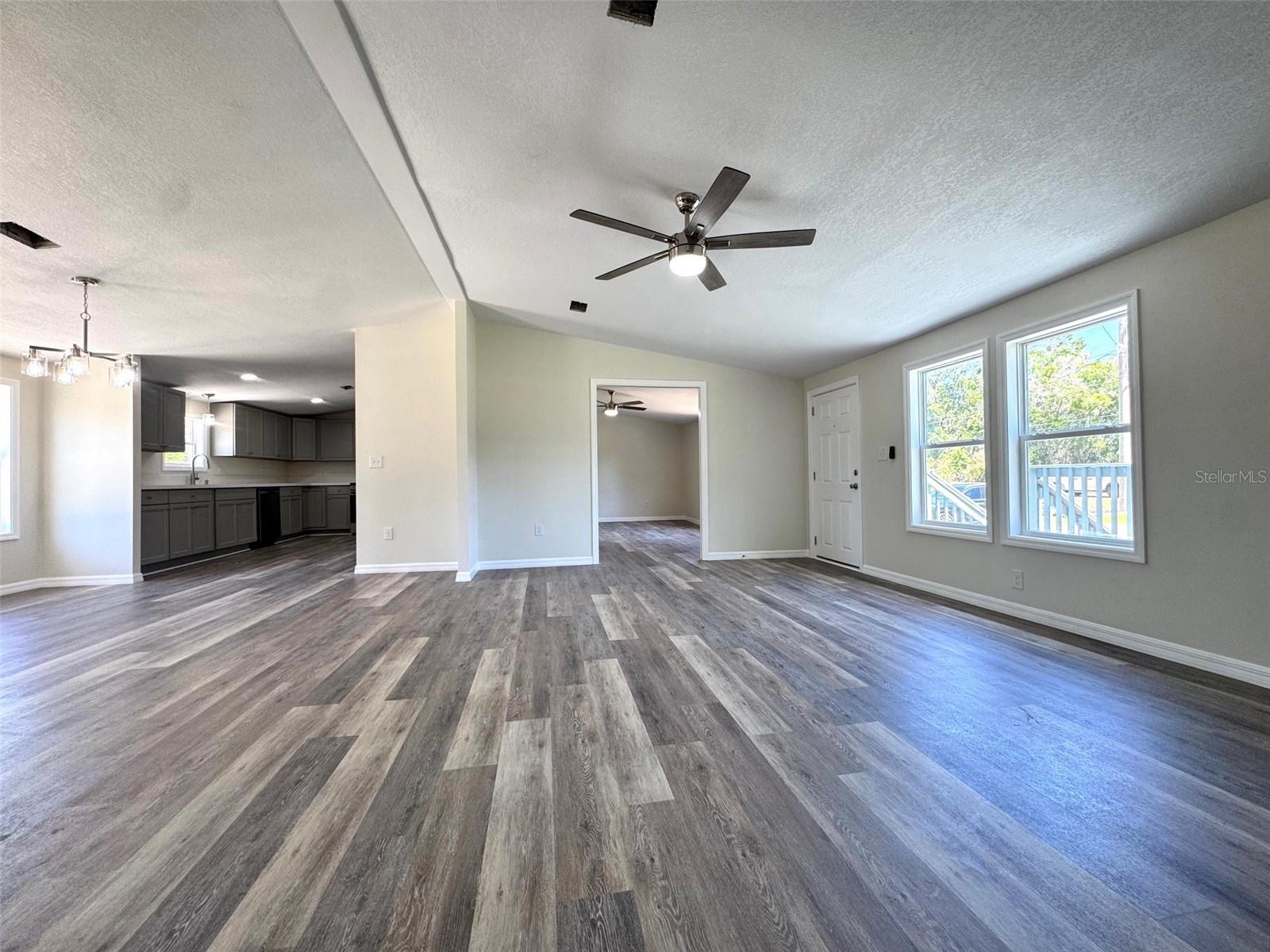 4220 OLD DIXIE HWY, AUBURNDALE, FL, 33823