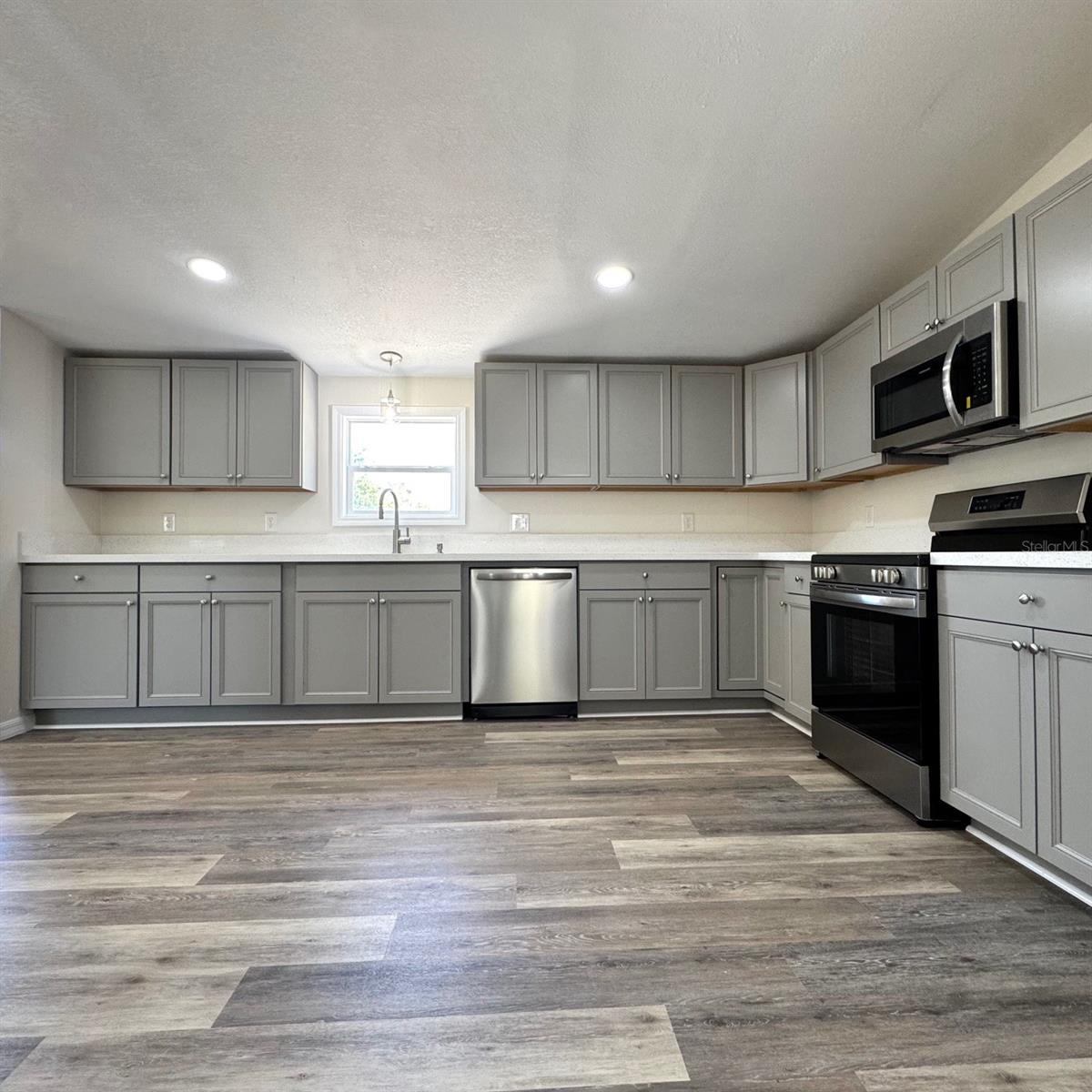 4220 OLD DIXIE HWY, AUBURNDALE, FL, 33823