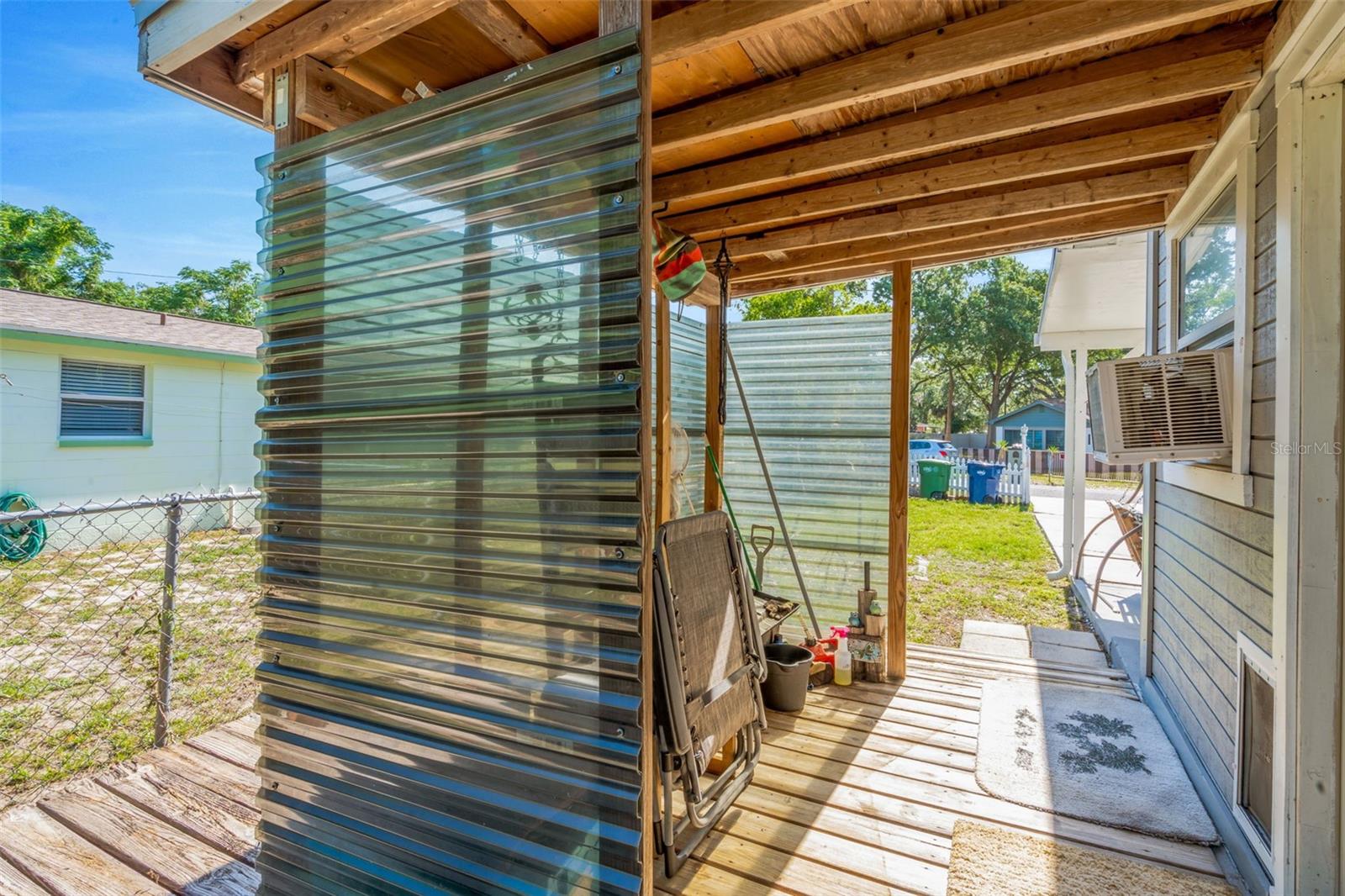 10006 N 17TH ST, TAMPA, FL, 33612