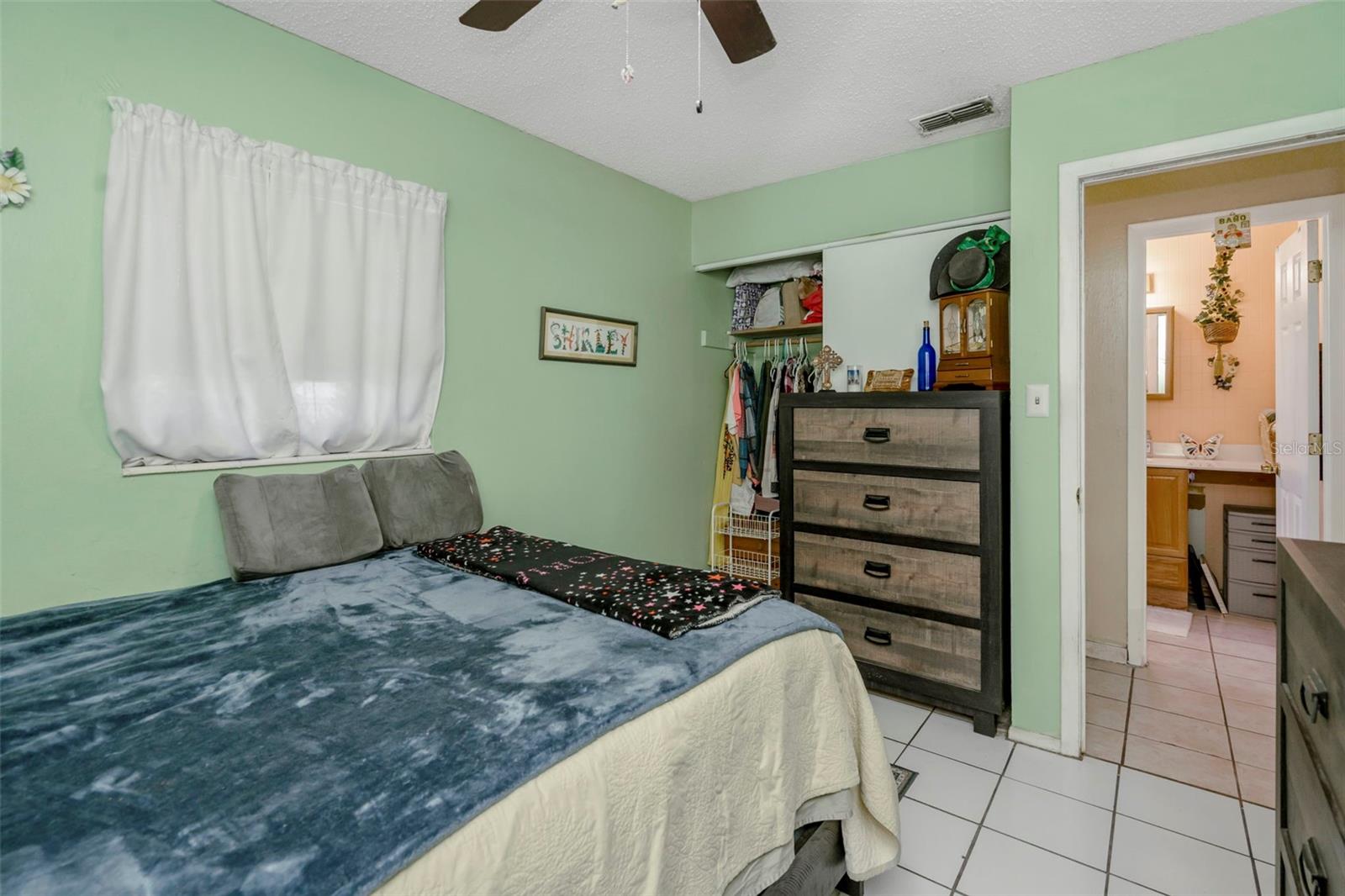 10006 N 17TH ST, TAMPA, FL, 33612