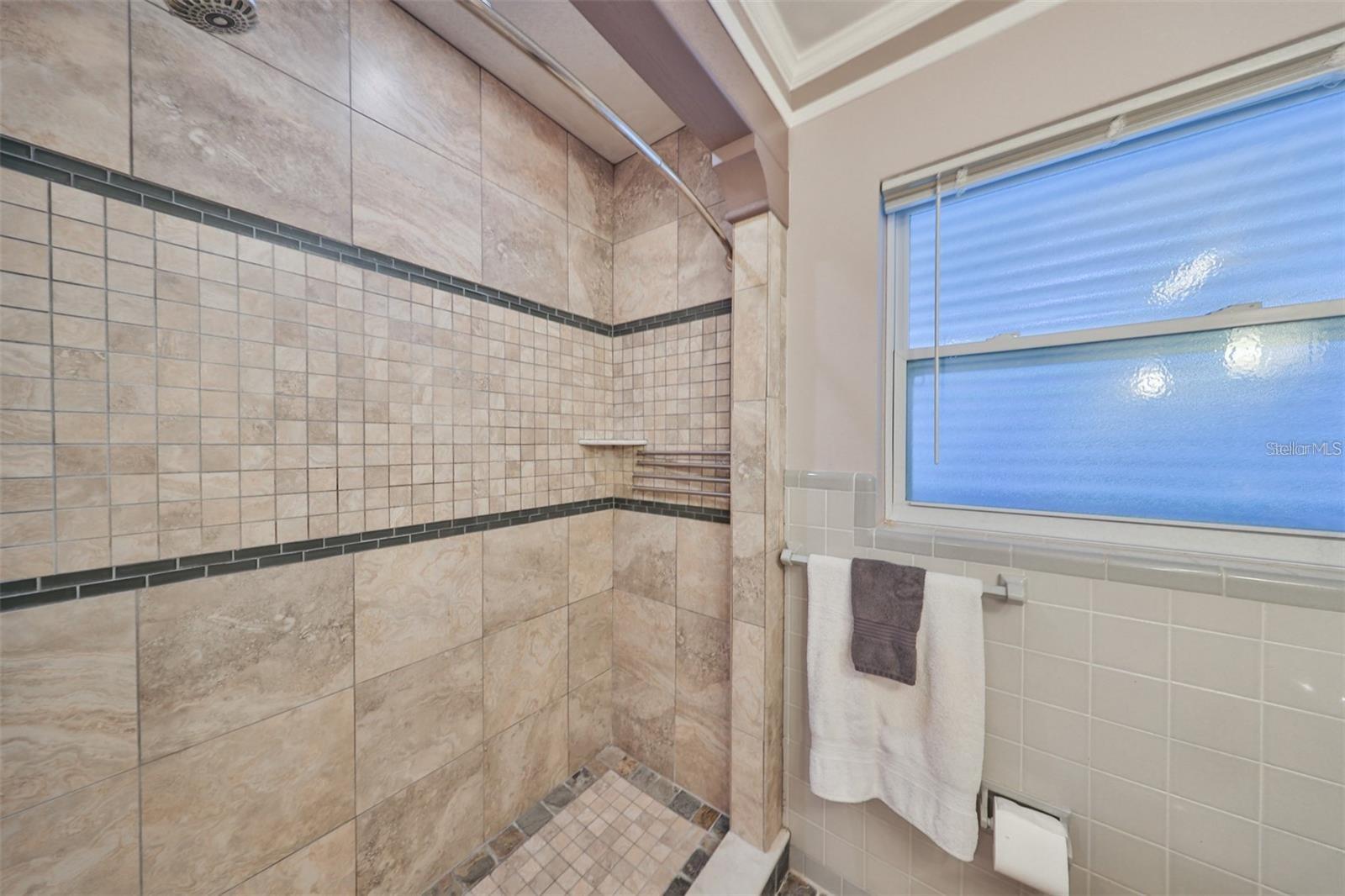 5934 115TH LN, SEMINOLE, FL, 33772