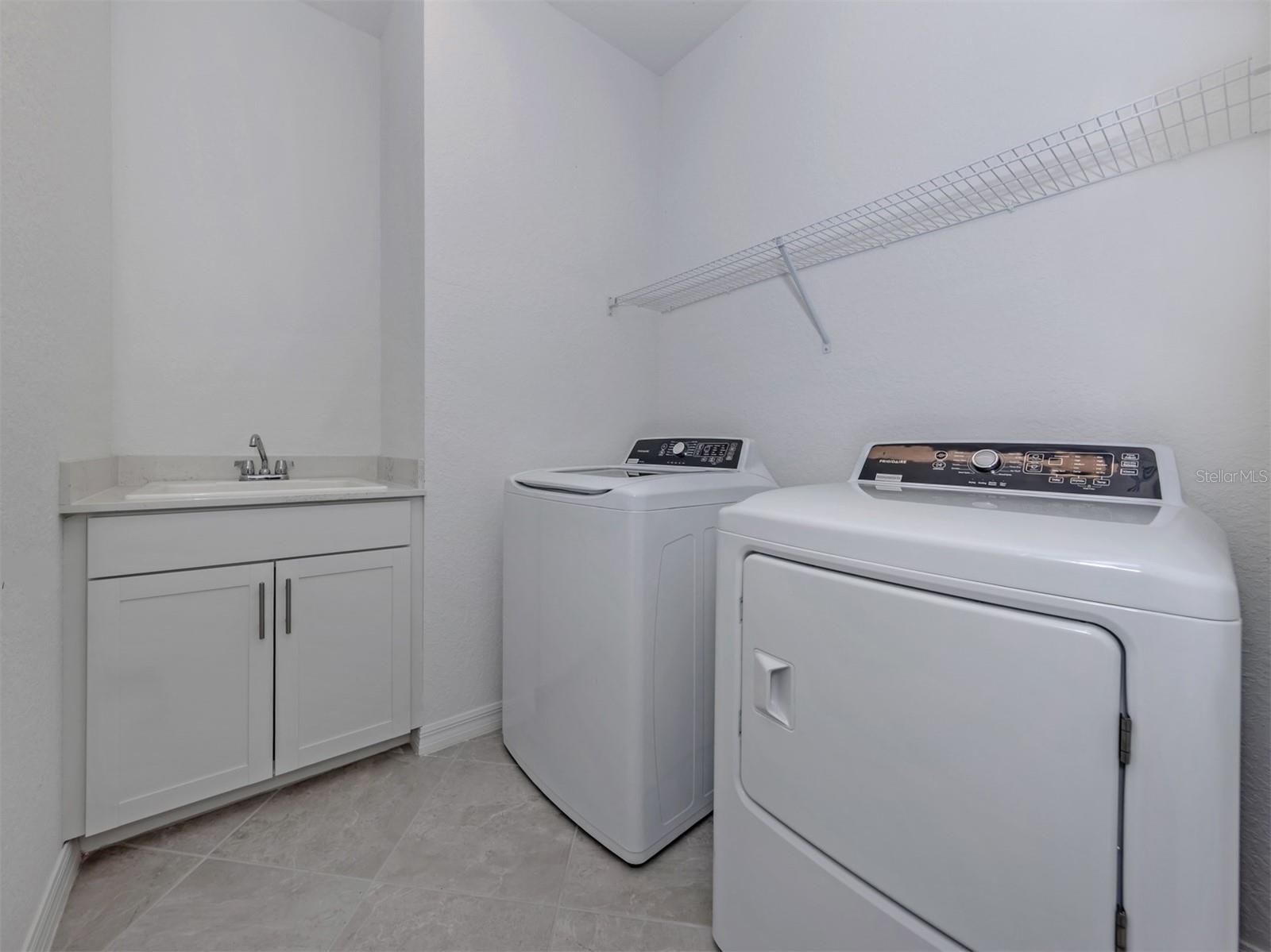 11088 PINOT DR, VENICE, FL, 34293