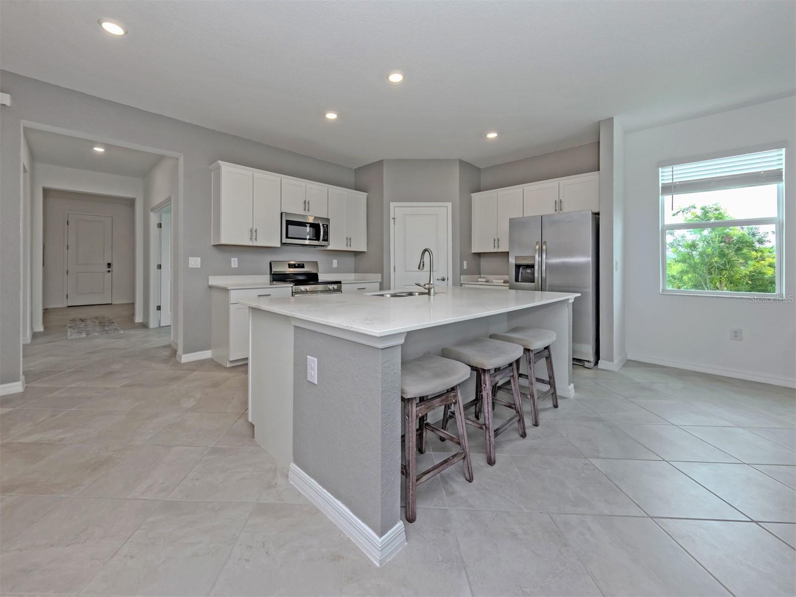 11088 PINOT DR, VENICE, FL, 34293