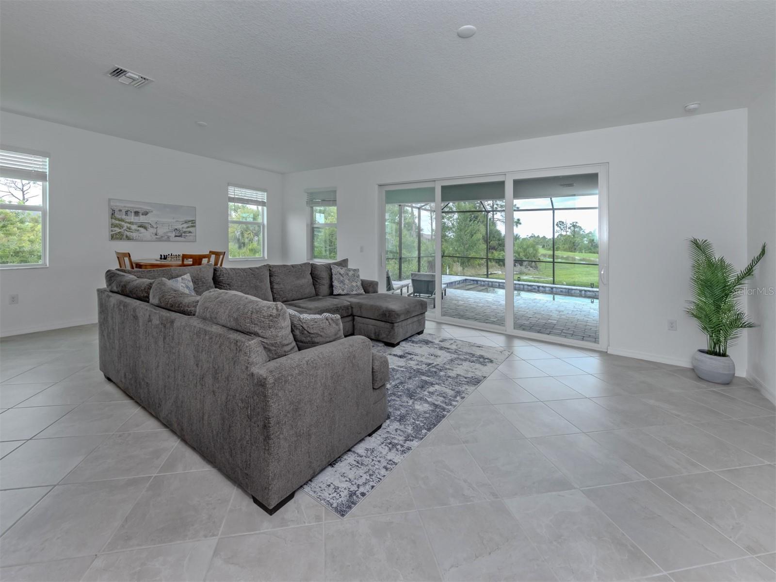 11088 PINOT DR, VENICE, FL, 34293