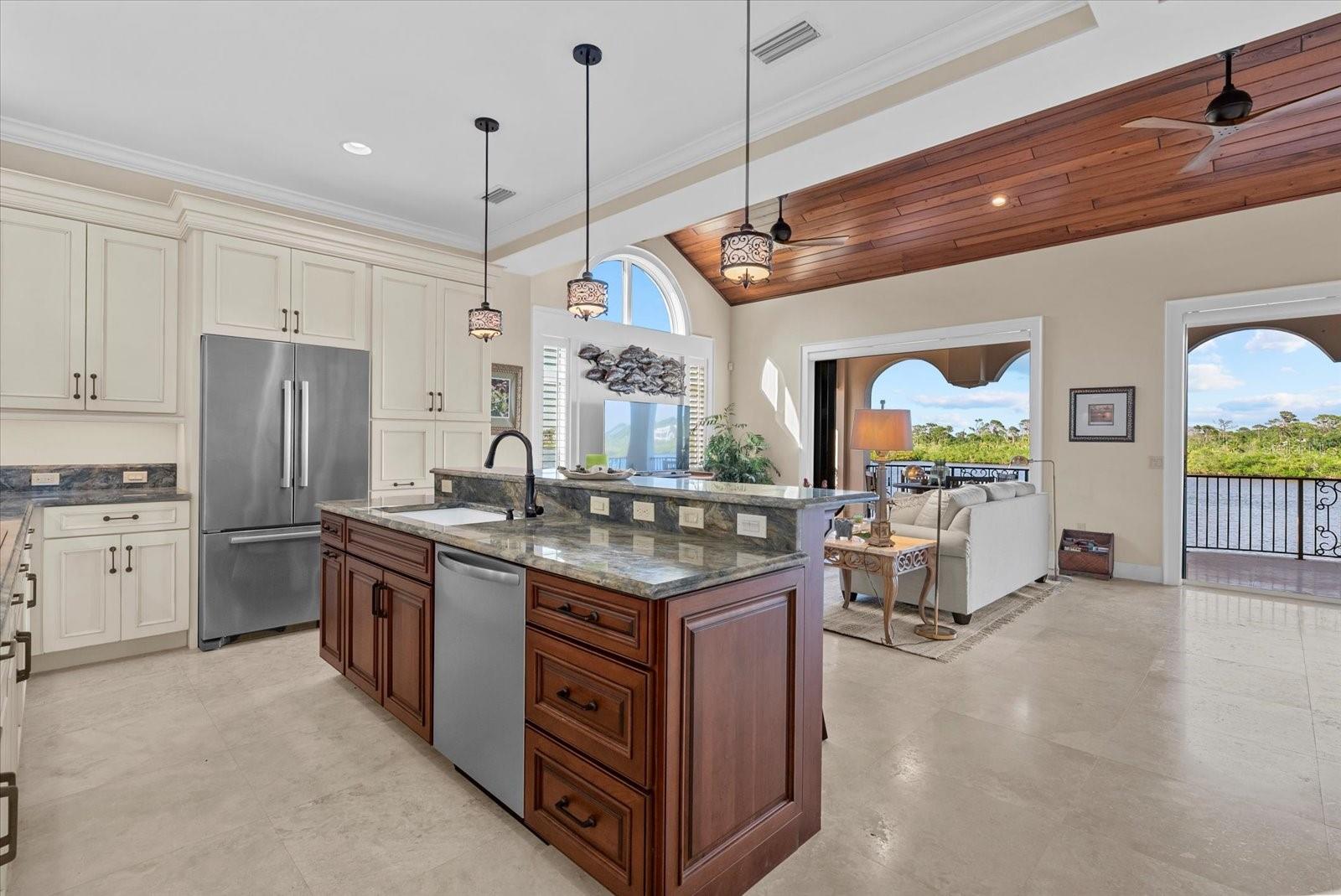 740 N MANASOTA KEY RD, ENGLEWOOD, FL, 34223