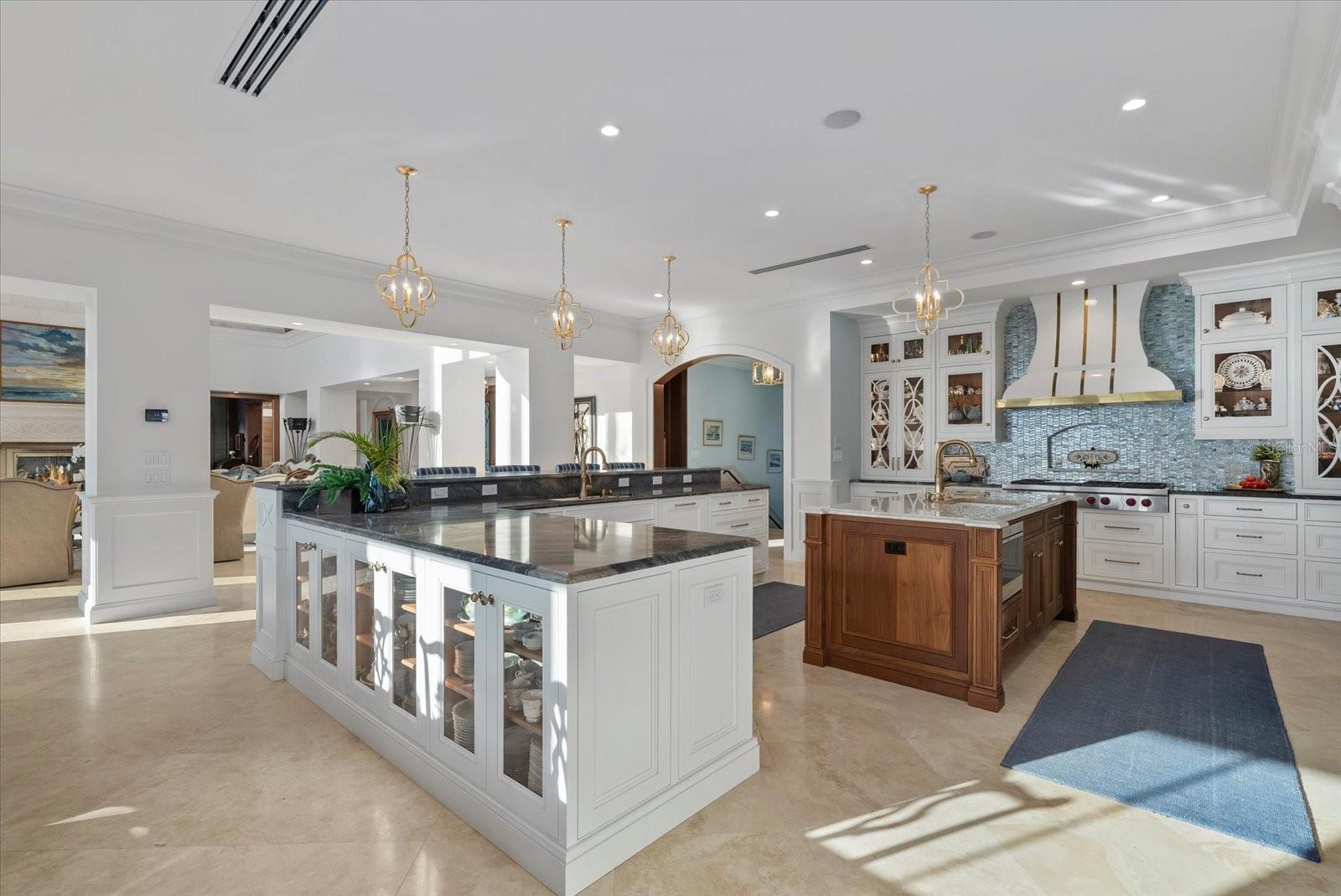 740 N MANASOTA KEY RD, ENGLEWOOD, FL, 34223