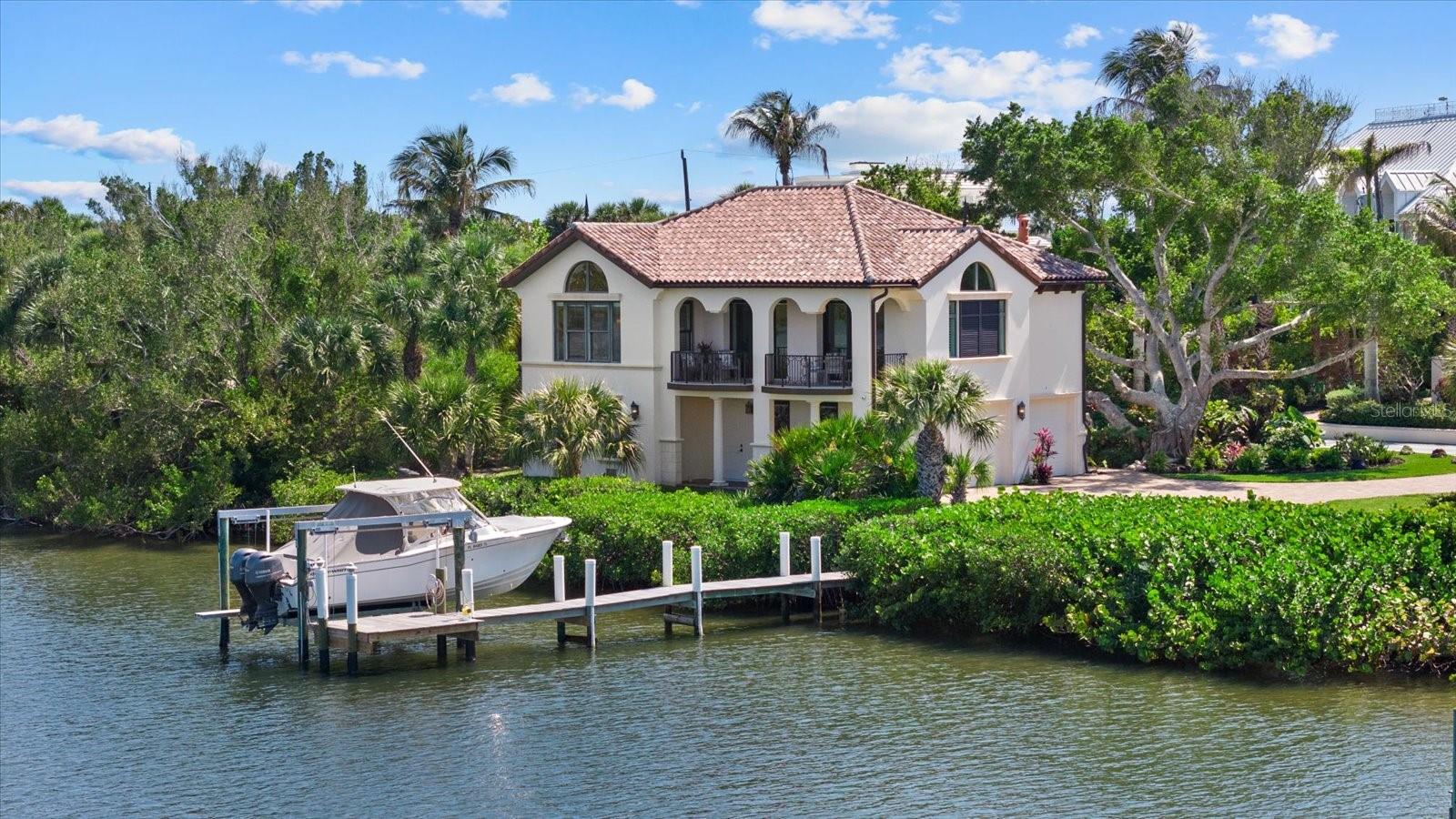 740 N MANASOTA KEY RD, ENGLEWOOD, FL, 34223