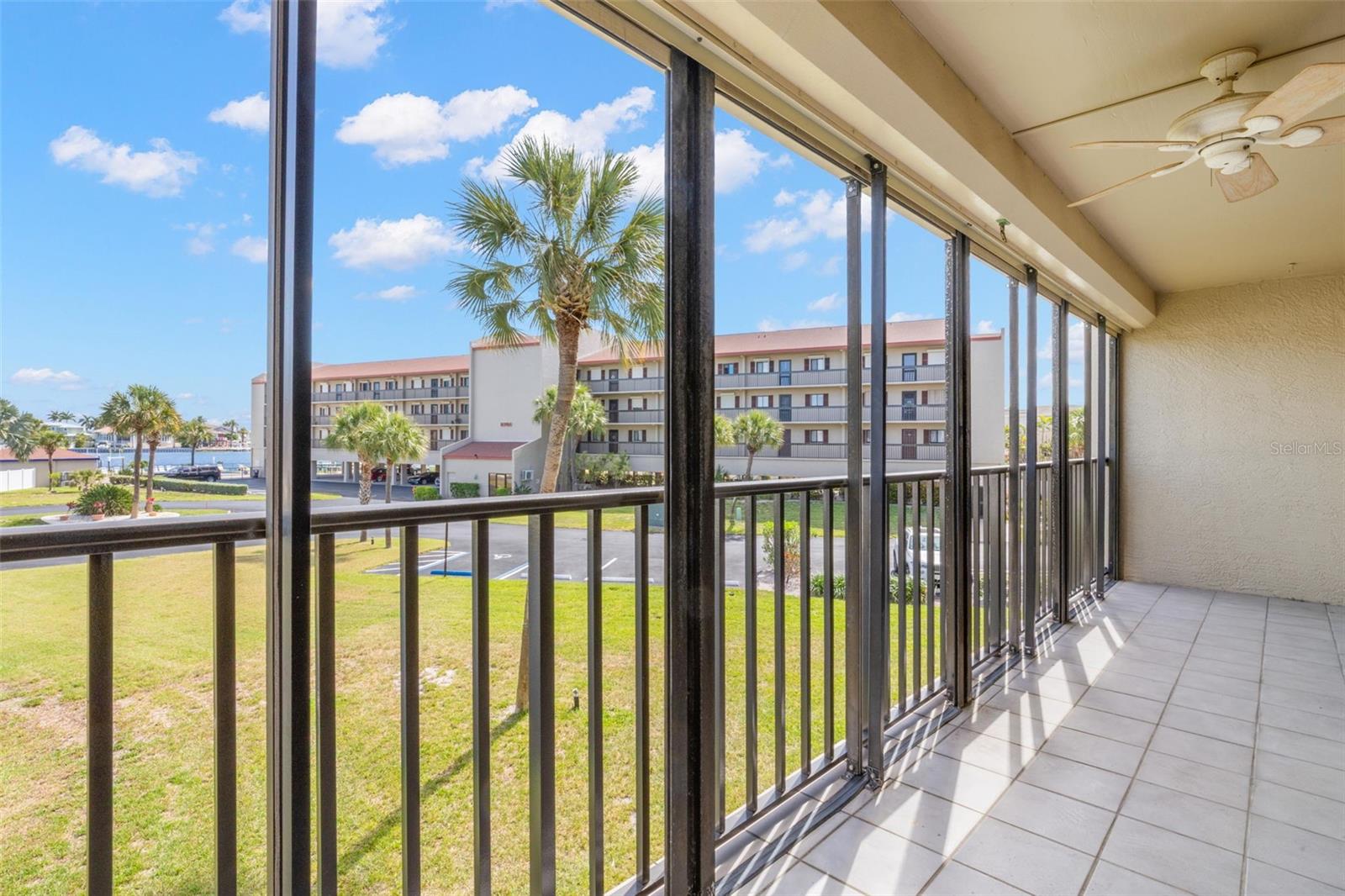 8711 BLIND PASS RD #104A, ST PETERSBURG, FL, 33706