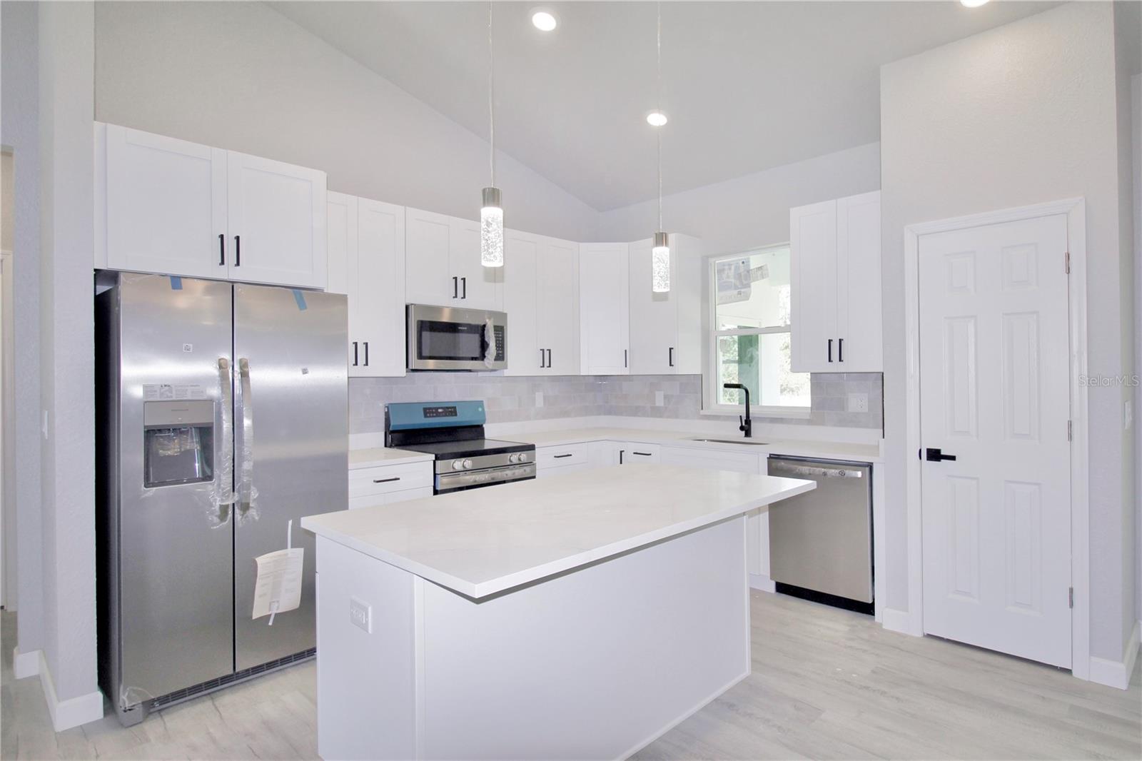 4000 GARIENDA AVE, SEBRING, FL, 33872