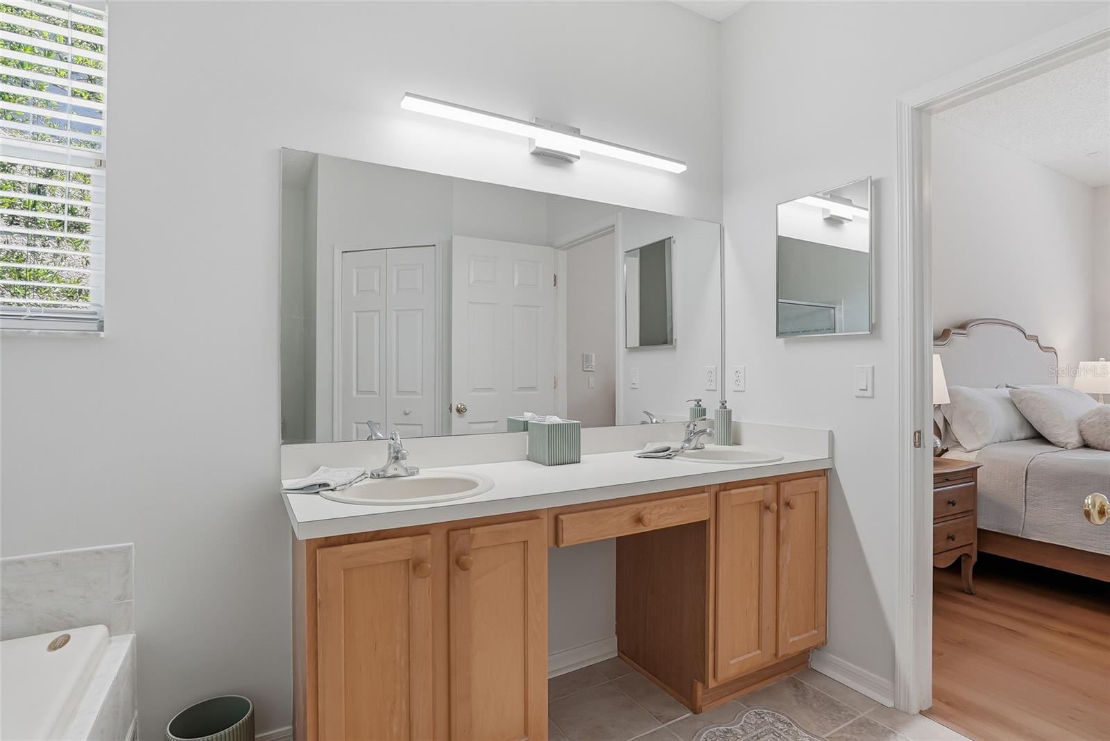 12514 LOQUAT WAY, TAMPA, FL, 33626