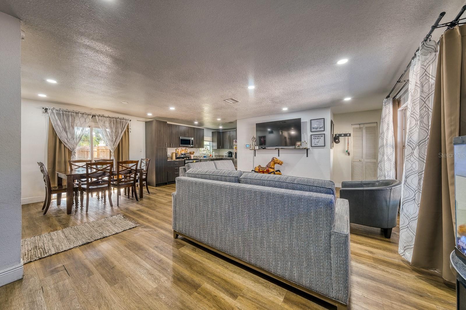 5919 LUZON DR, ORLANDO, FL, 32809