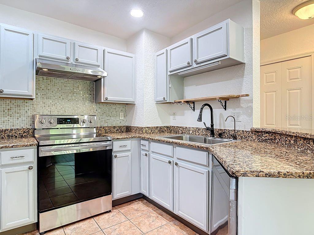 4600 E MOODY BLVD #12F, BUNNELL, FL, 32110