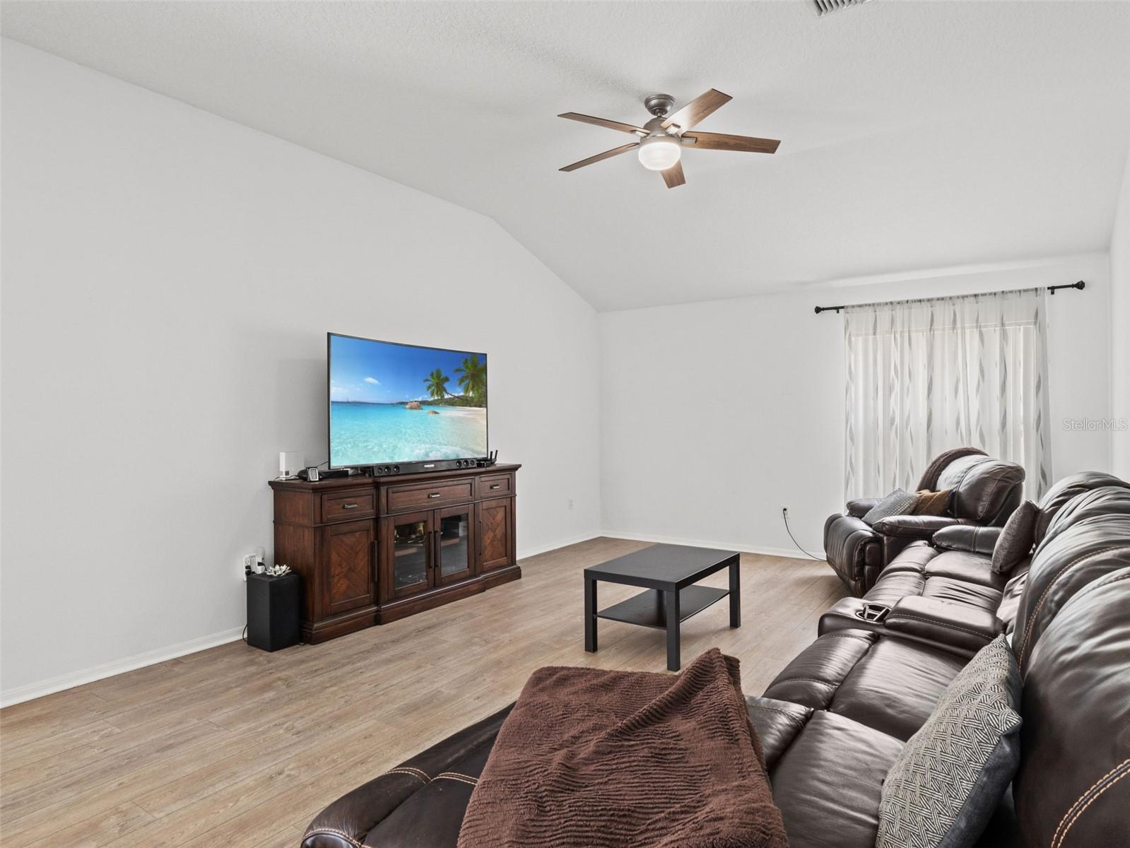 3749 PENDLEBURY DR, PALM HARBOR, FL, 34685