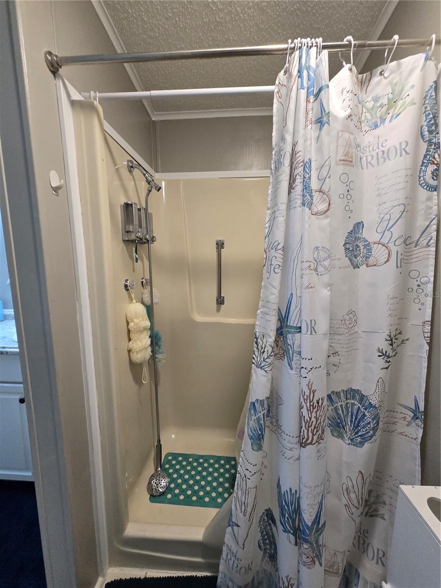 336 VICTORIA DR, HAINES CITY, FL, 33844