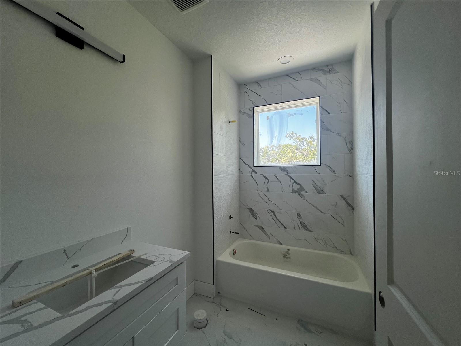 1514 E JUNEAU ST, TAMPA, FL, 33604