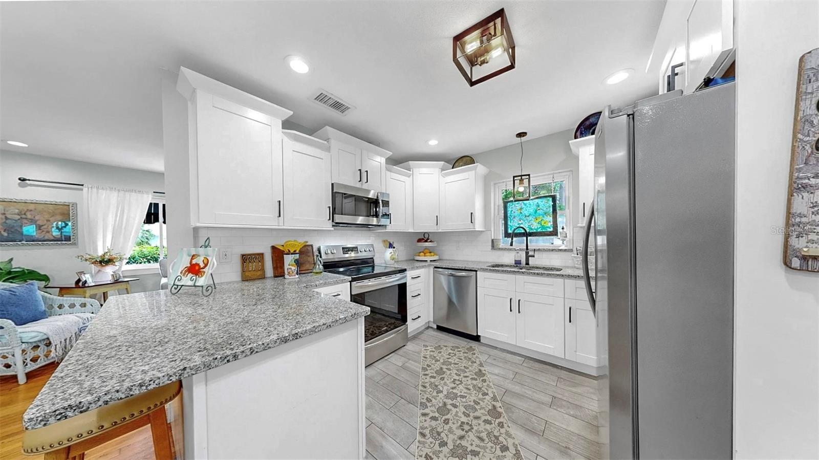 4020 QUEEN ST N, ST PETERSBURG, FL, 33714