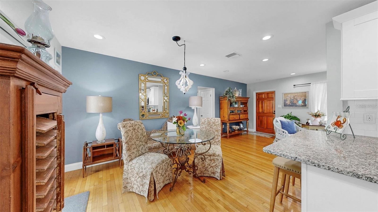 4020 QUEEN ST N, ST PETERSBURG, FL, 33714