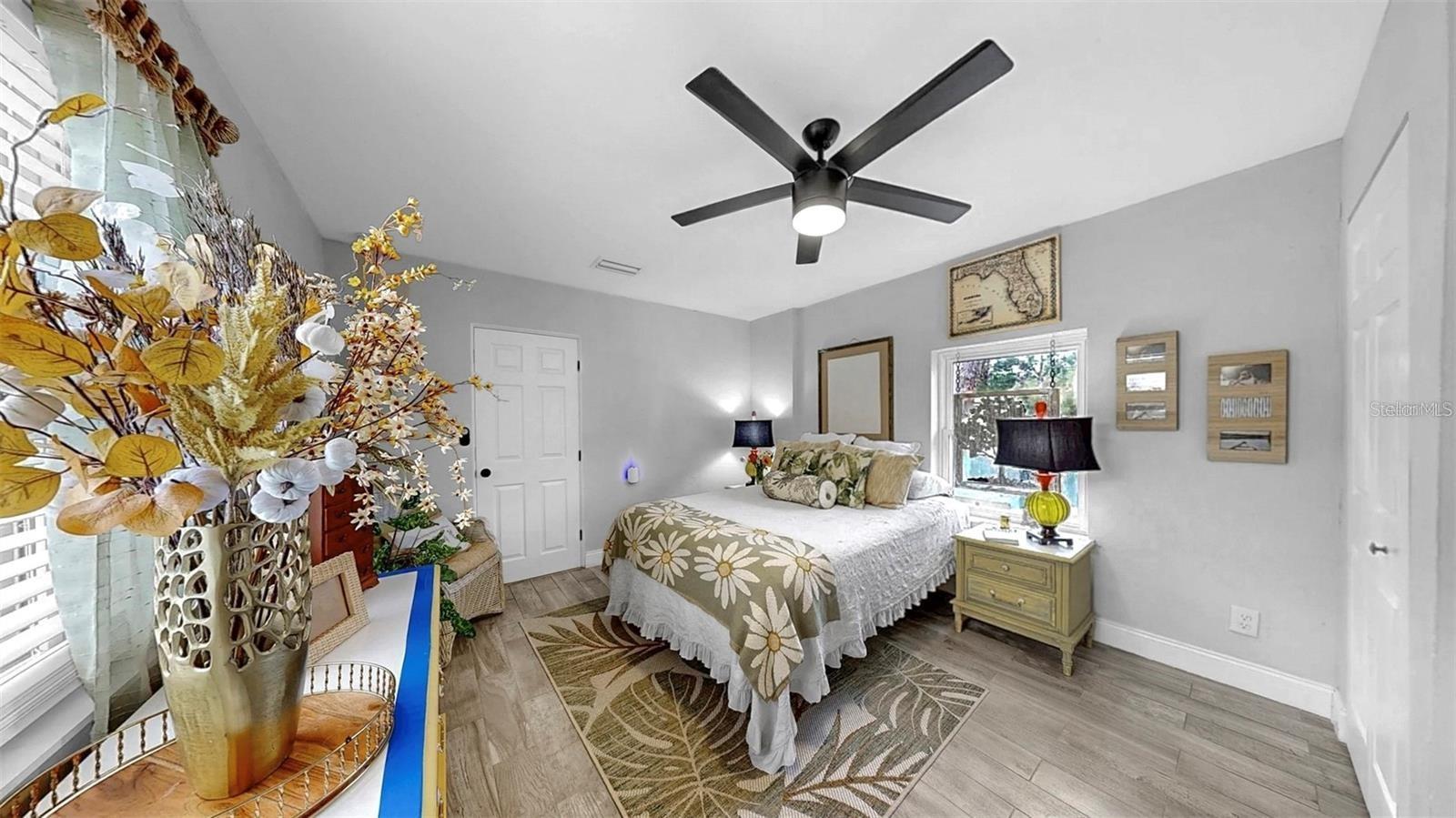 4020 QUEEN ST N, ST PETERSBURG, FL, 33714