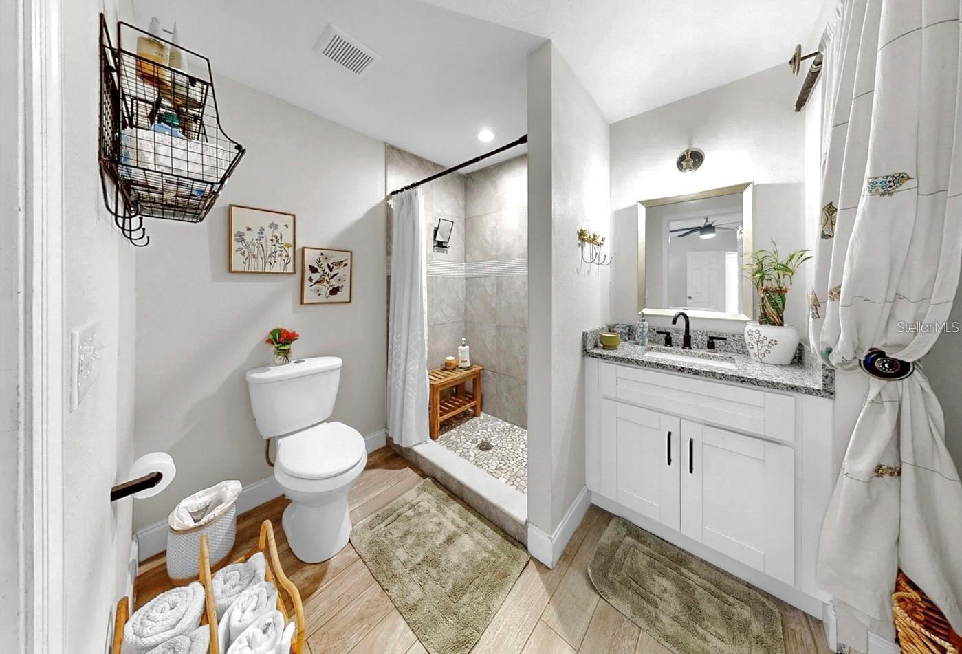 4020 QUEEN ST N, ST PETERSBURG, FL, 33714