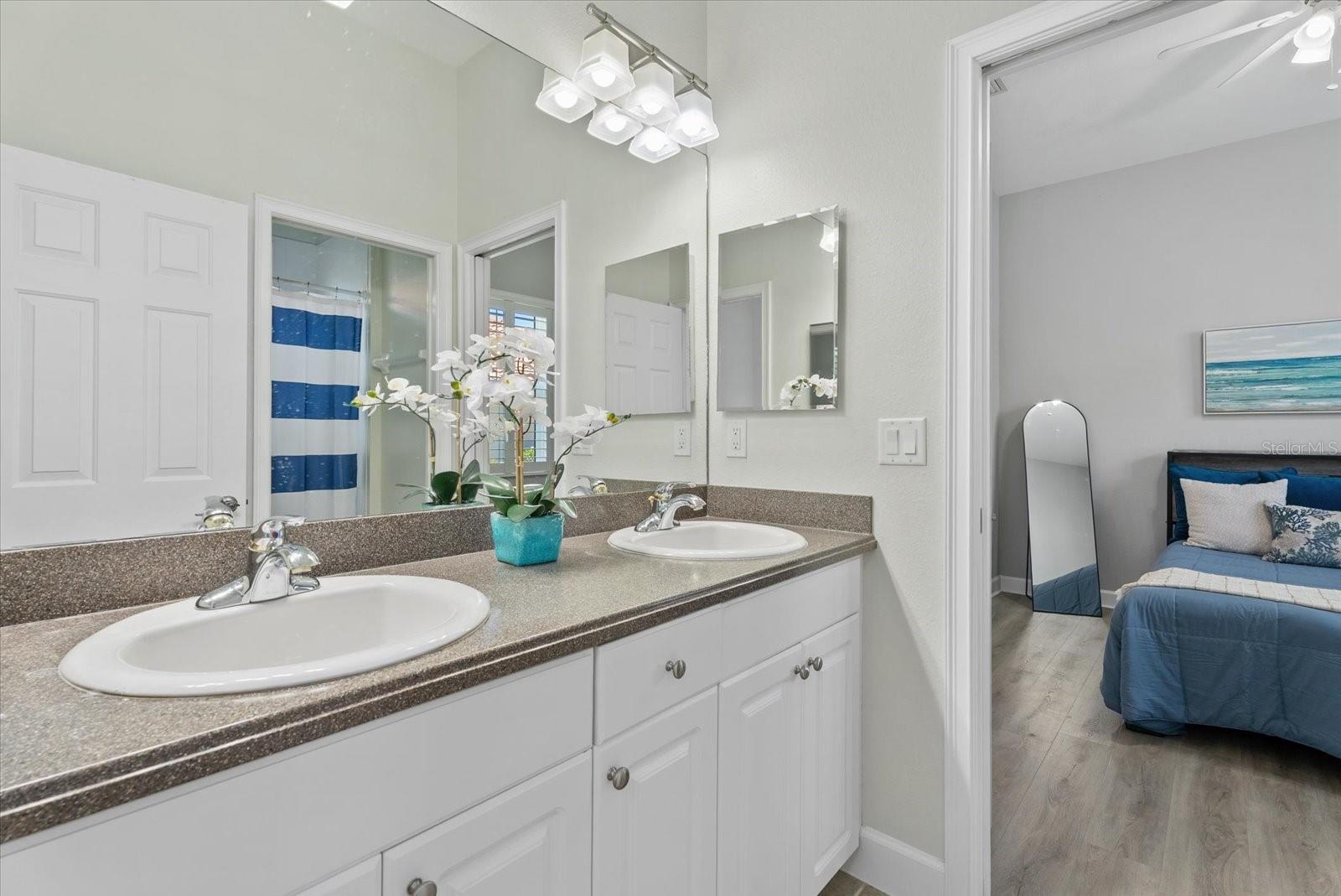 229 MONTELLUNA DR, NORTH VENICE, FL, 34275