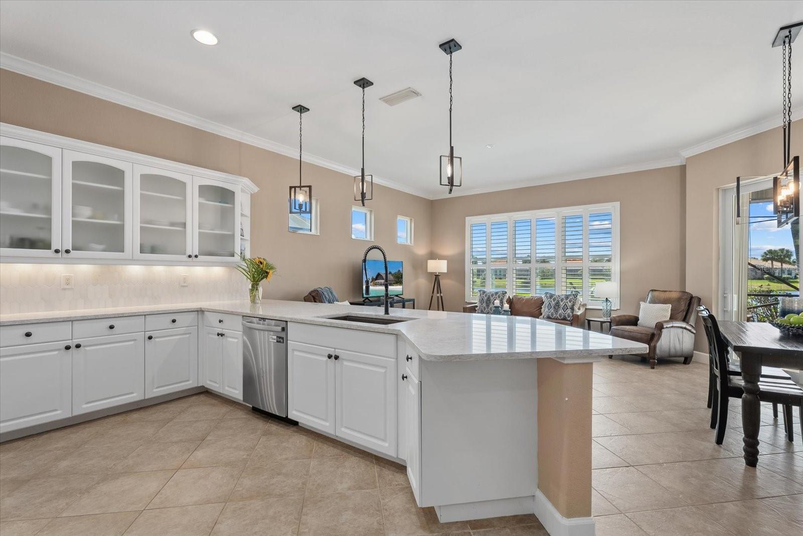 229 MONTELLUNA DR, NORTH VENICE, FL, 34275