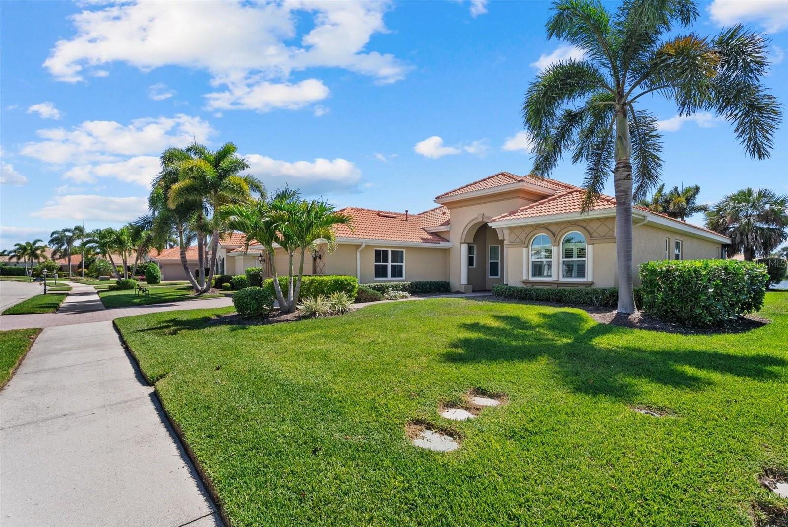 229 MONTELLUNA DR, NORTH VENICE, FL, 34275