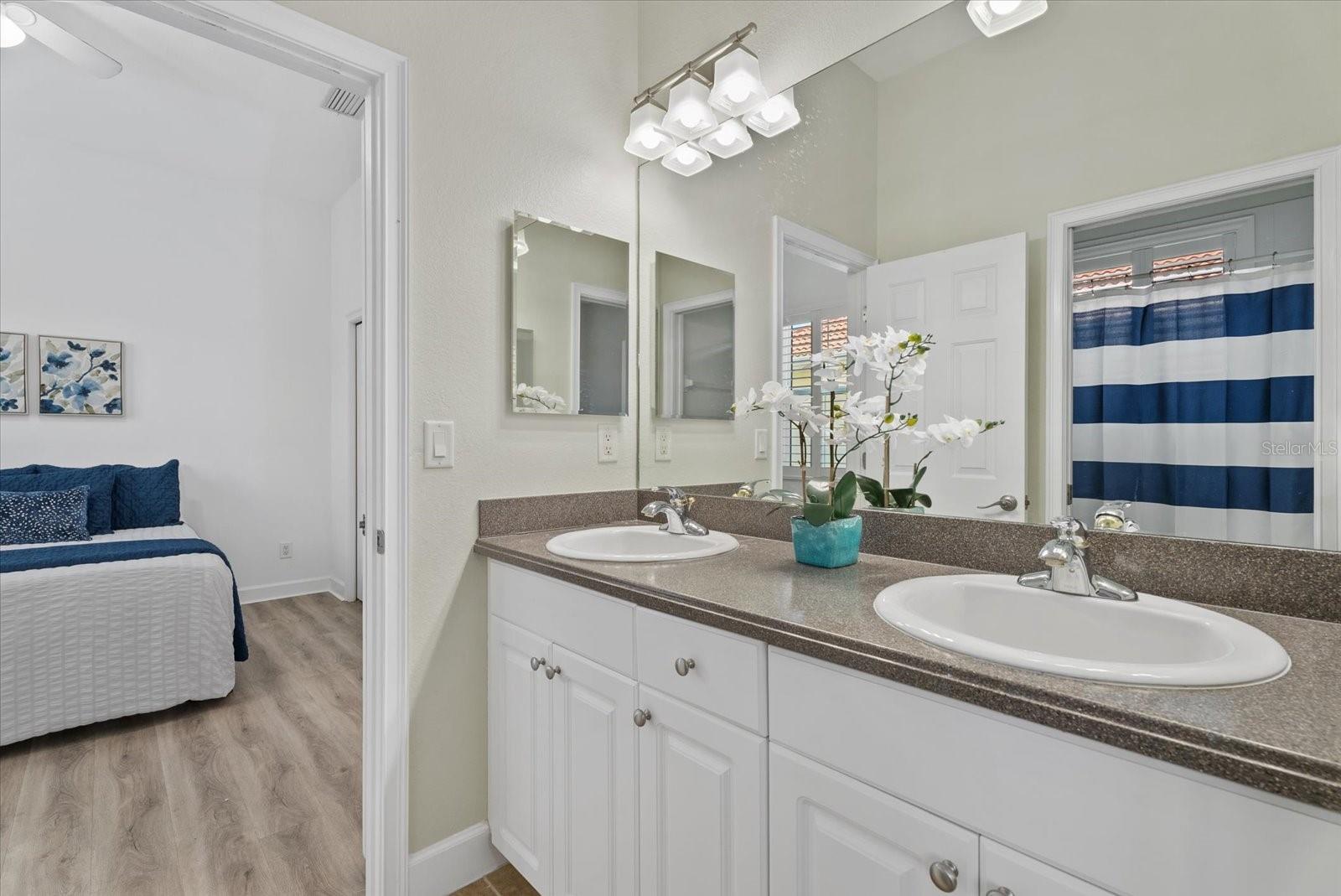 229 MONTELLUNA DR, NORTH VENICE, FL, 34275