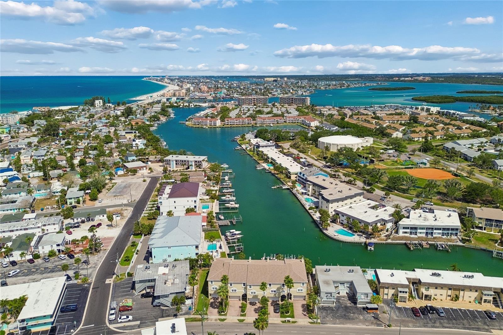 152 117TH AVE, ST PETERSBURG, FL, 33706