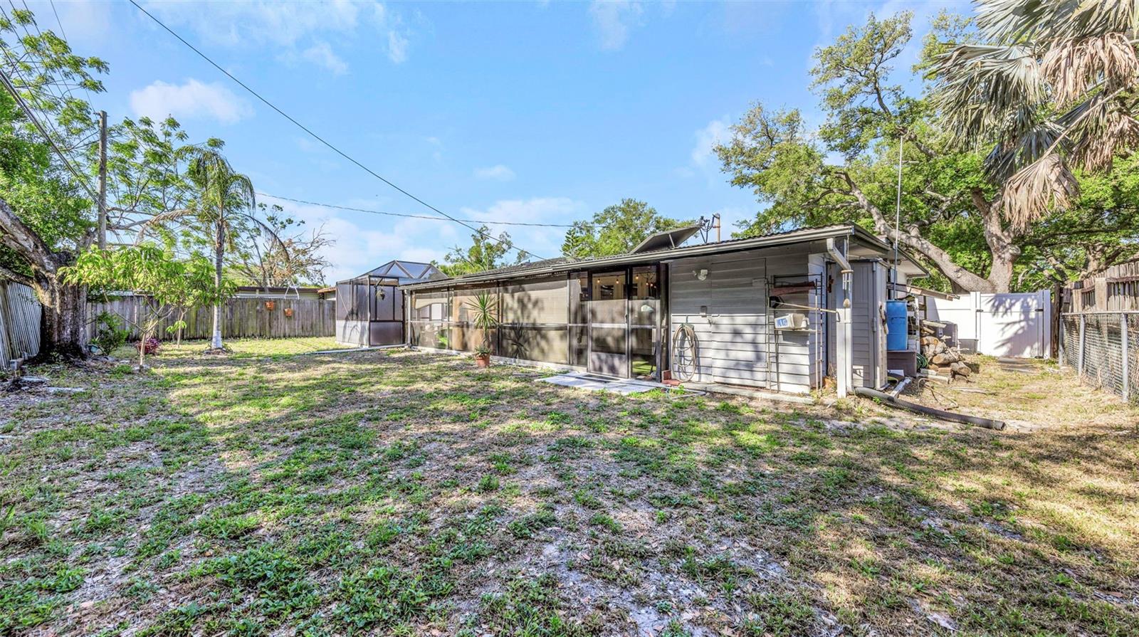 2025 TEMPLE TER, CLEARWATER, FL, 33764