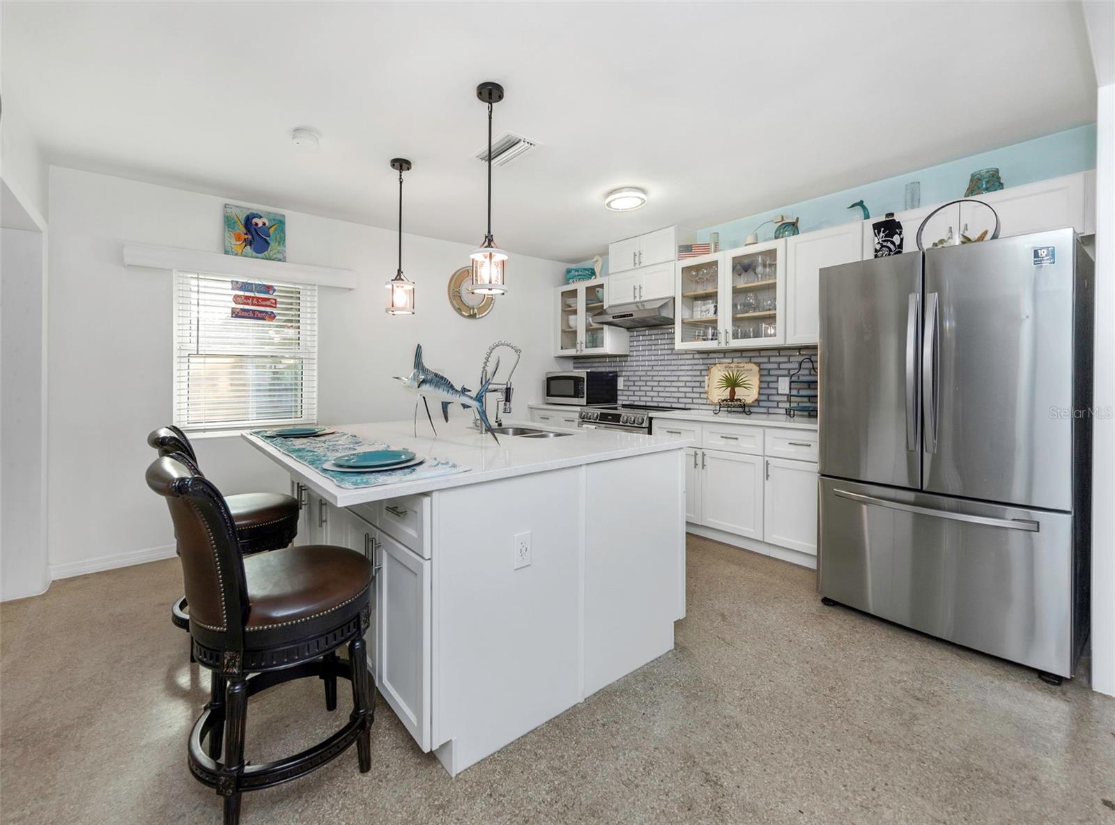 2025 TEMPLE TER, CLEARWATER, FL, 33764