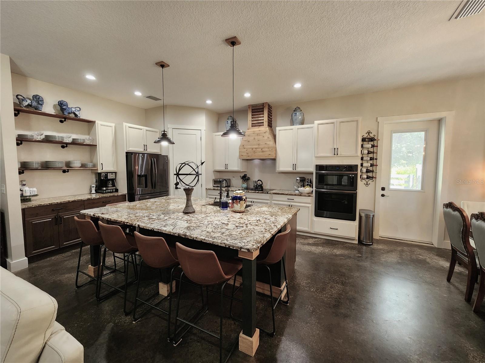 16189 SE 190TH AVE, WEIRSDALE, FL, 32195