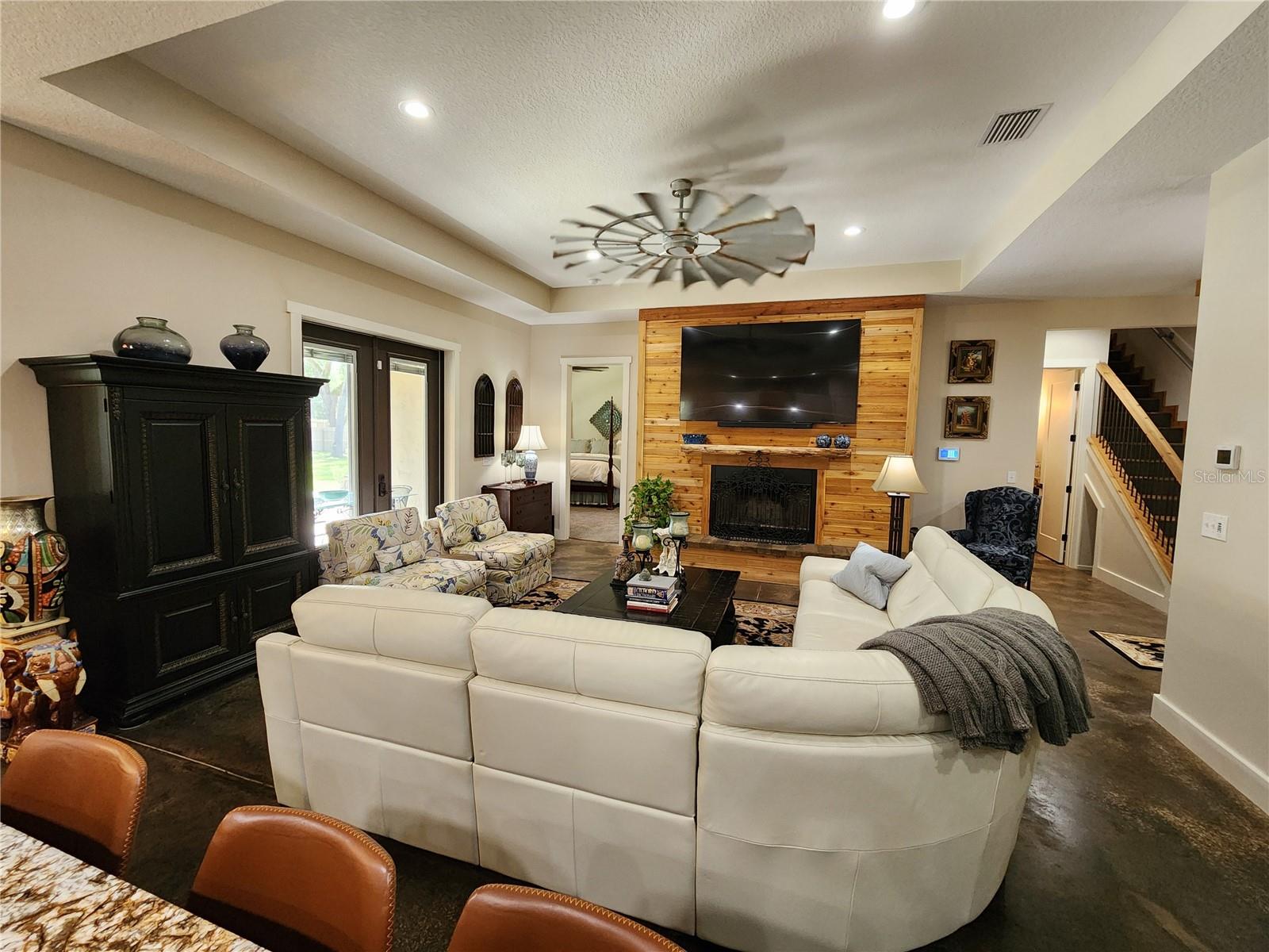 16189 SE 190TH AVE, WEIRSDALE, FL, 32195