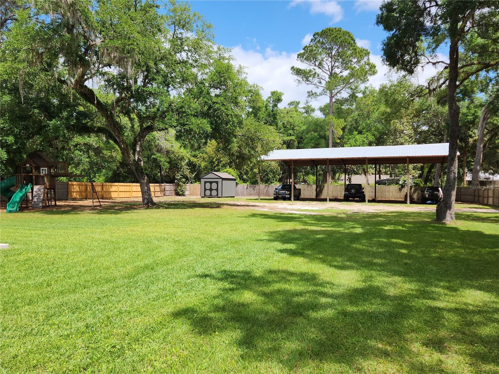 16189 SE 190TH AVE, WEIRSDALE, FL, 32195